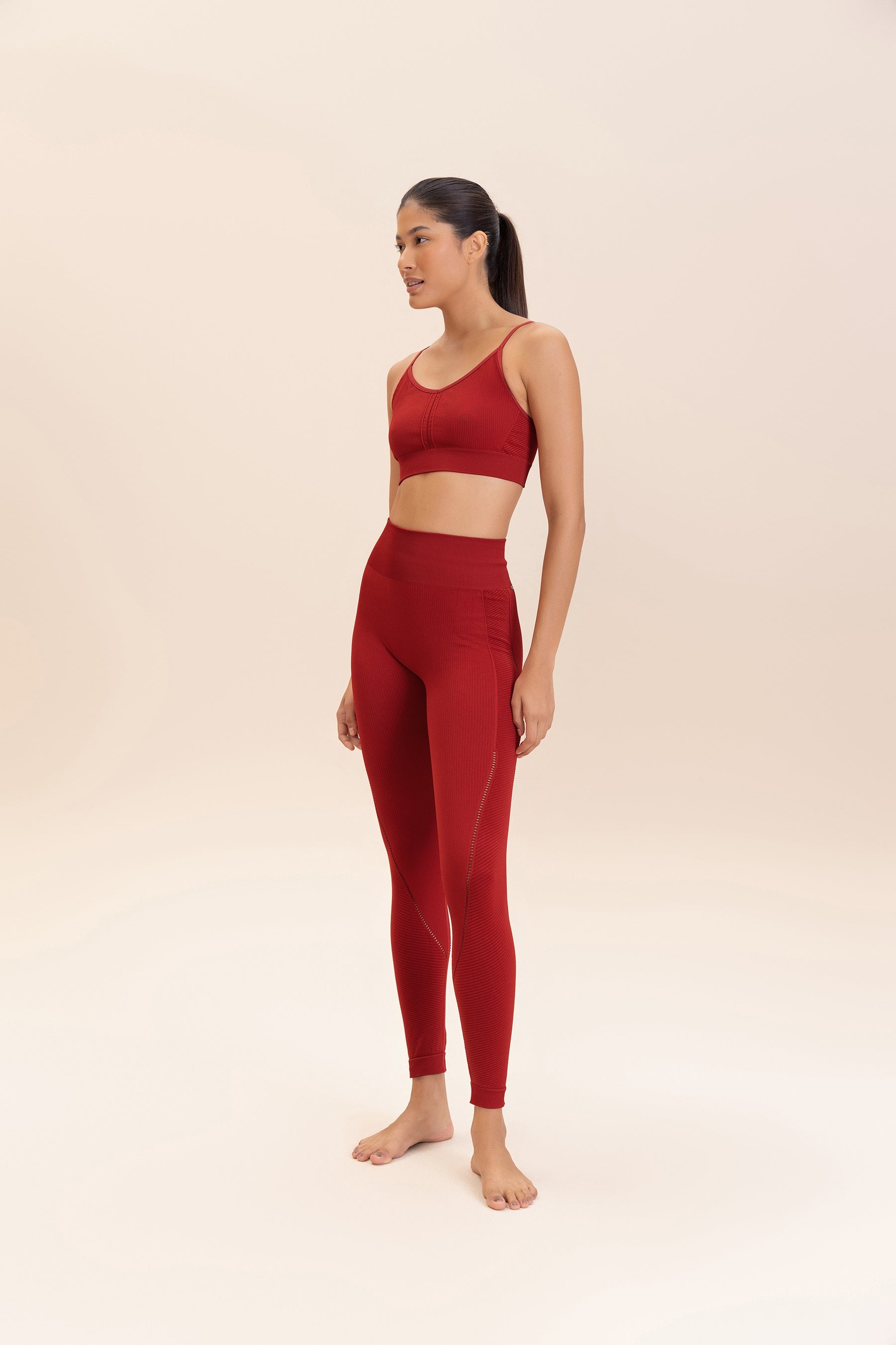 Float Seamless Sports Bra for Women - High Support Workout Bra - Yoga, Running, Gym & Activewear - Comfortable & Breathable Fitness Top