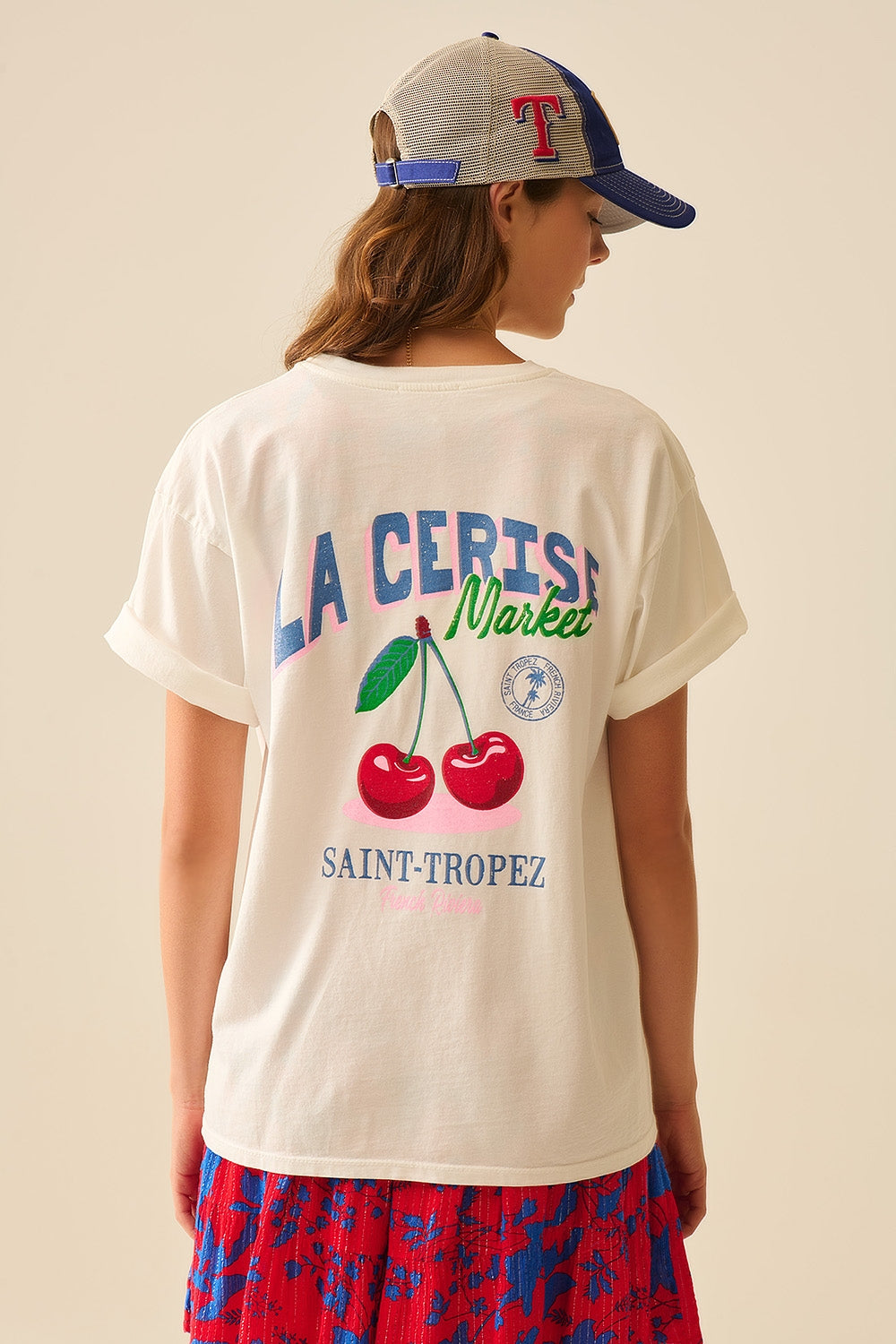 Italian Made Premium White T-Shirt with La Cerise Market Saint Tropez Graphic Design - Perfect for Casual Wear, Beach Outings & Summer Fashion