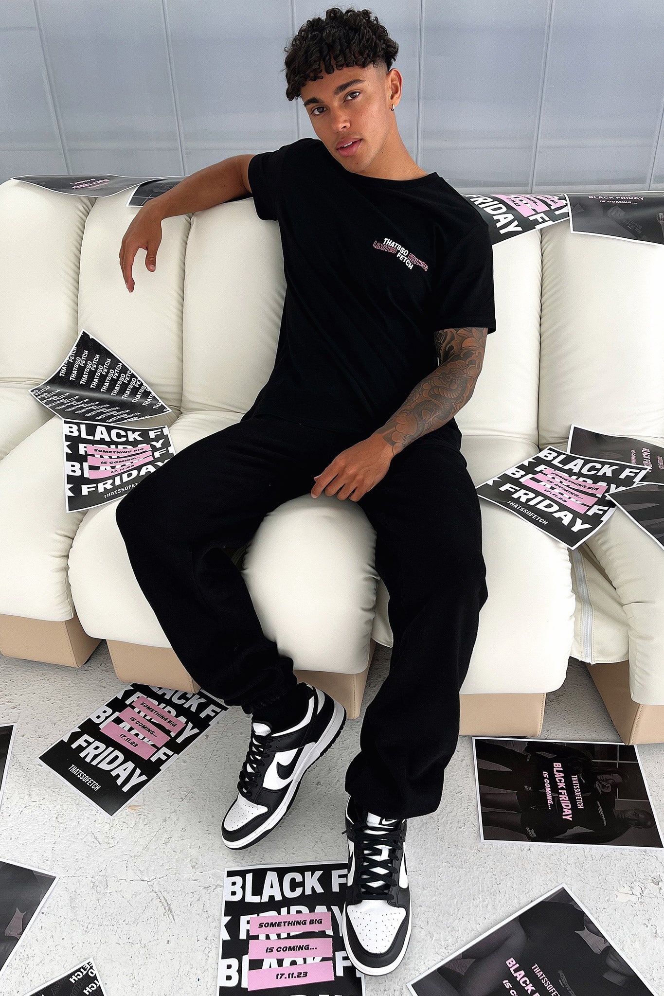 Limited Edition Oversized Black T-Shirt for Men & Women - Soft Cotton Comfort Fit - Perfect for Casual Wear, Street Style & Loungewear