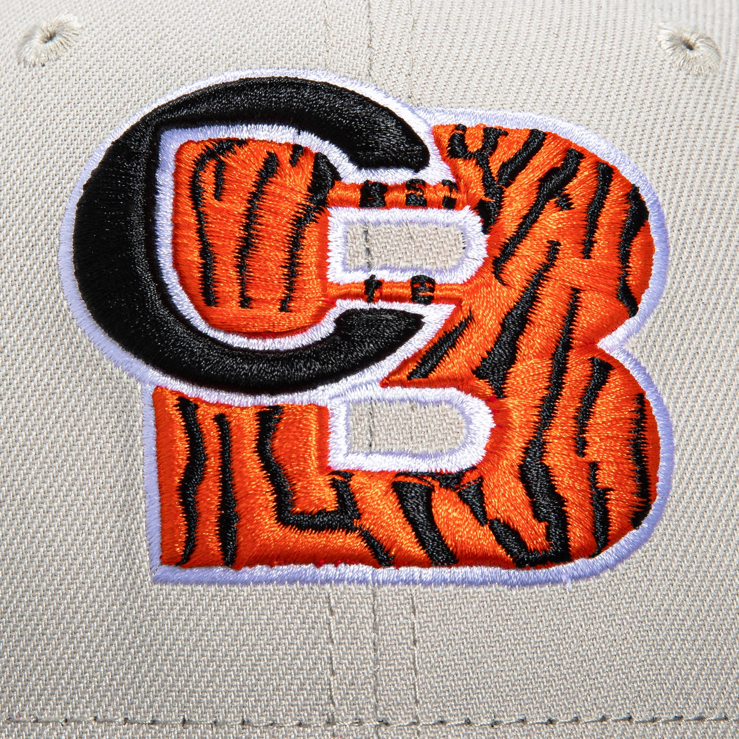 New Era 59Fifty Cincinnati Bengals Logo Patch Snapback Hat - Black Stone Dome Cap for Men & Women - Perfect for NFL Games, Streetwear & Sports Fan Fashion