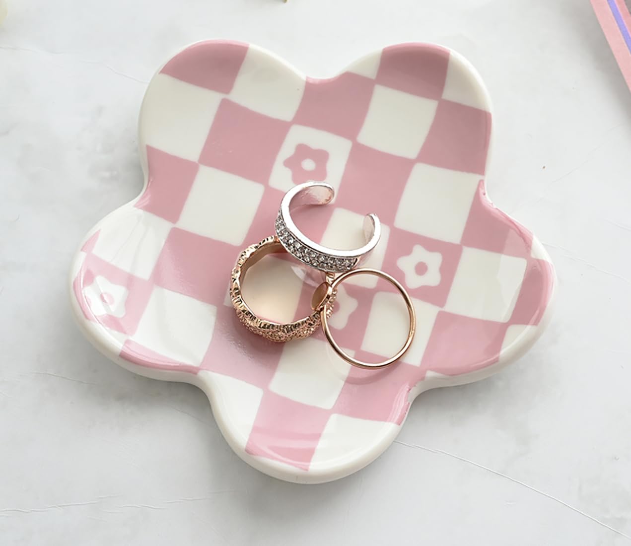 Trendy Pink Aesthetic Room Decor for Teen Girls - Checkered Jewelry Tray, Bedroom Decor Gift Set for Birthday & Dorm Room Organization | Perfect for Vanity, Dresser & Nightstand Display
