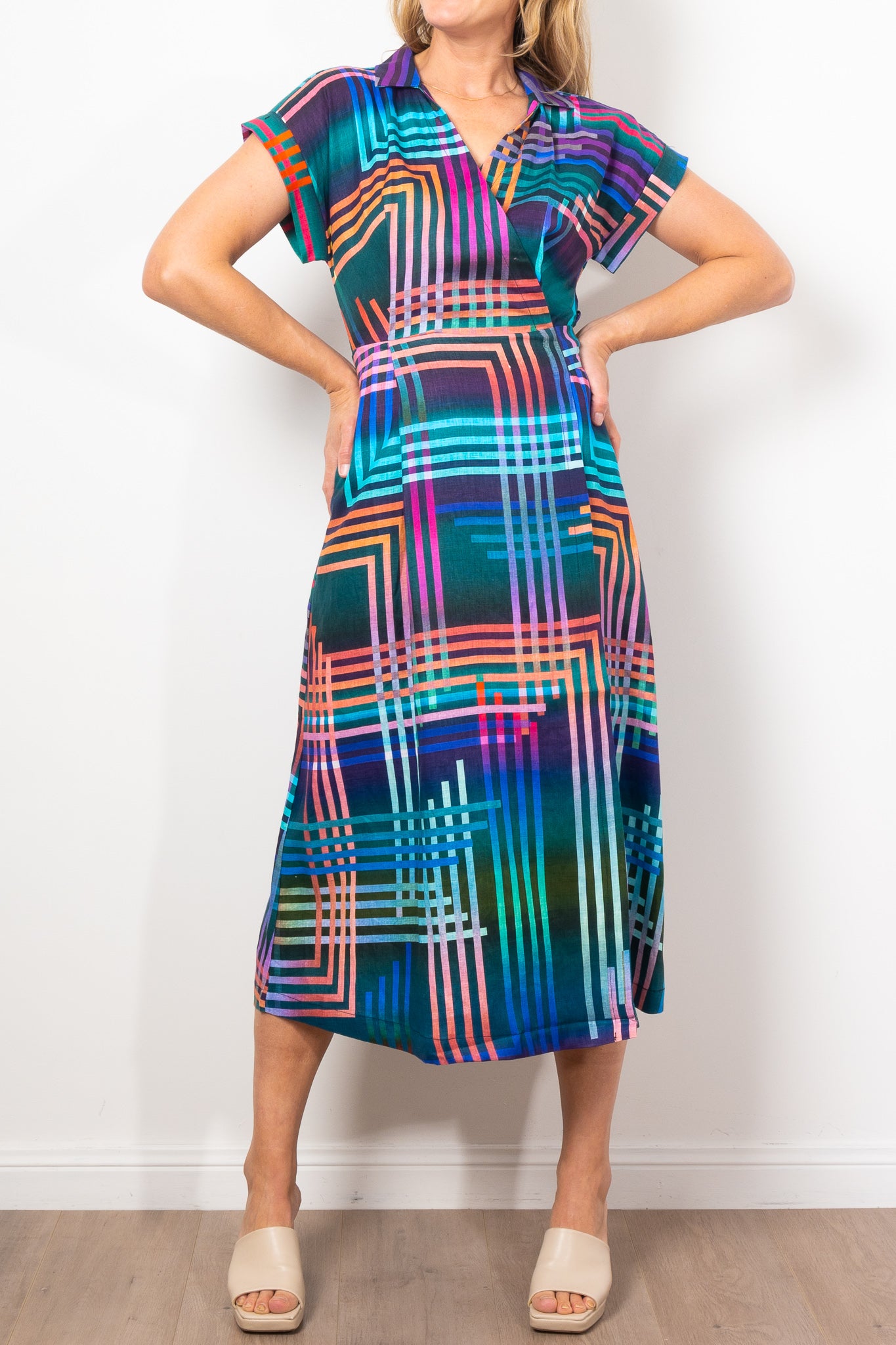 ELK Minnen Wrap Dress for Women - Navy Blue Lightweight Flowy Maxi Dress for Summer, Beach, and Casual Wear