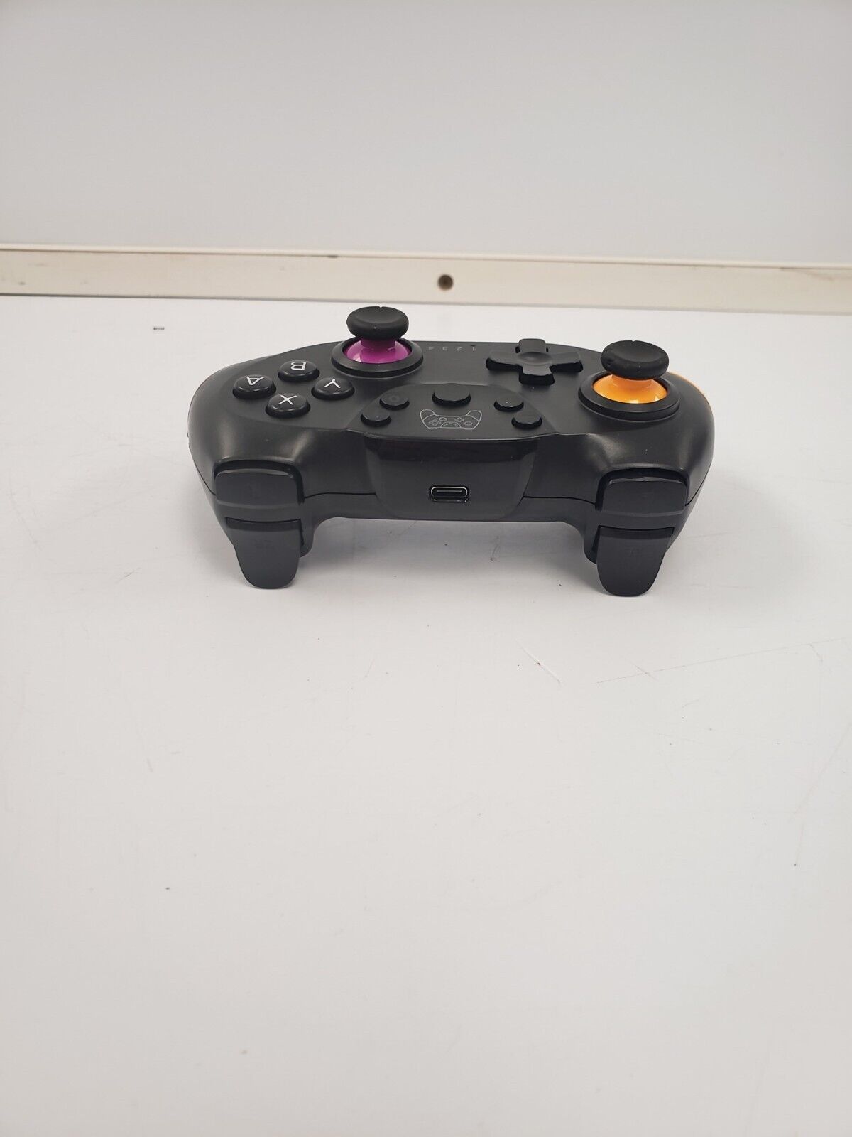 Original No Name Controller (72974 2) - Universal Game Controller for PC, PS4, Xbox - Perfect for Gaming, Streaming & Esports Tournaments