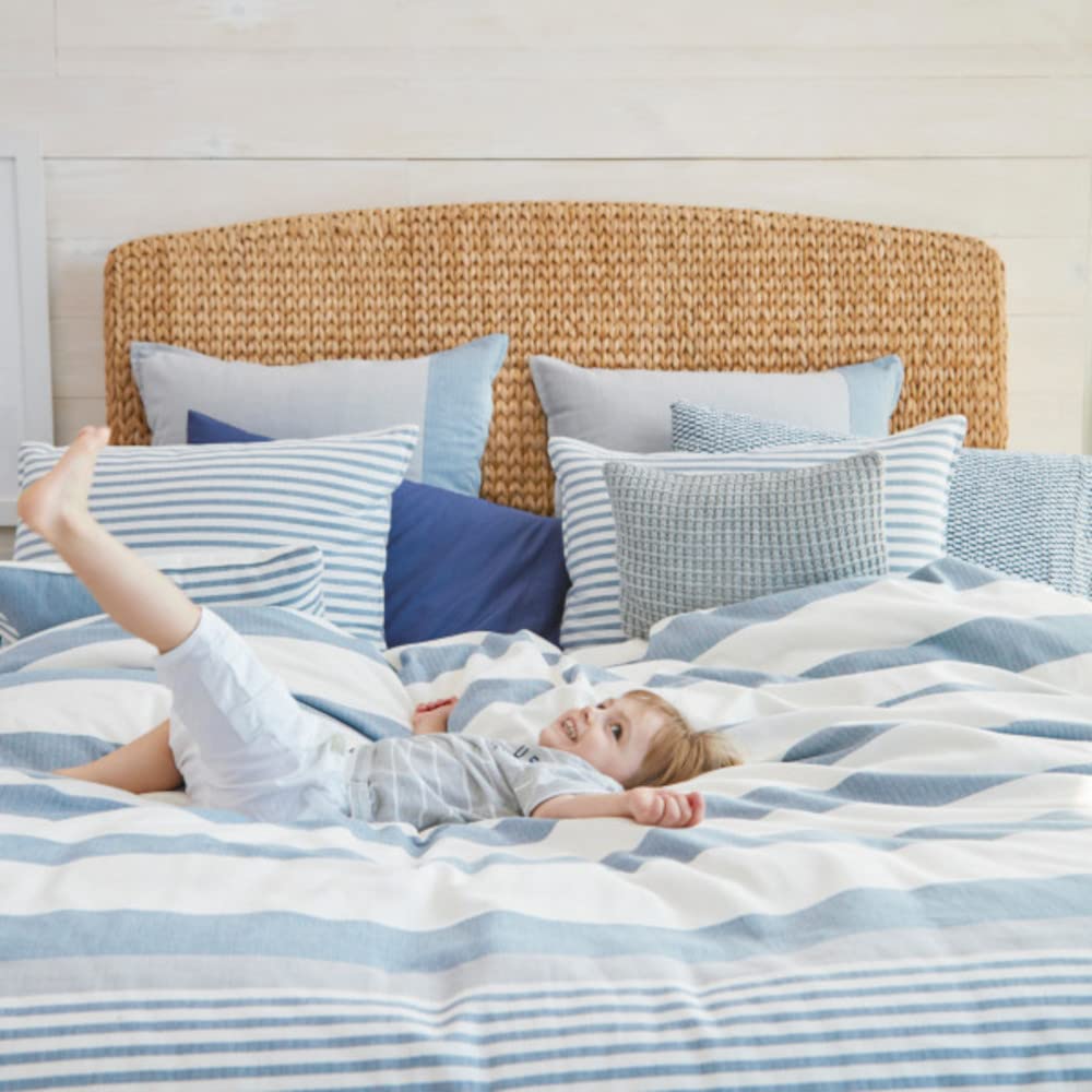 Nautica Queen Comforter Set - 100% Cotton Reversible Bedding with Matching Shams | Mediterranean Style All-Season Luxury Bedding for Master Bedroom & Guest Room (Fairwater Blue, Queen Size)