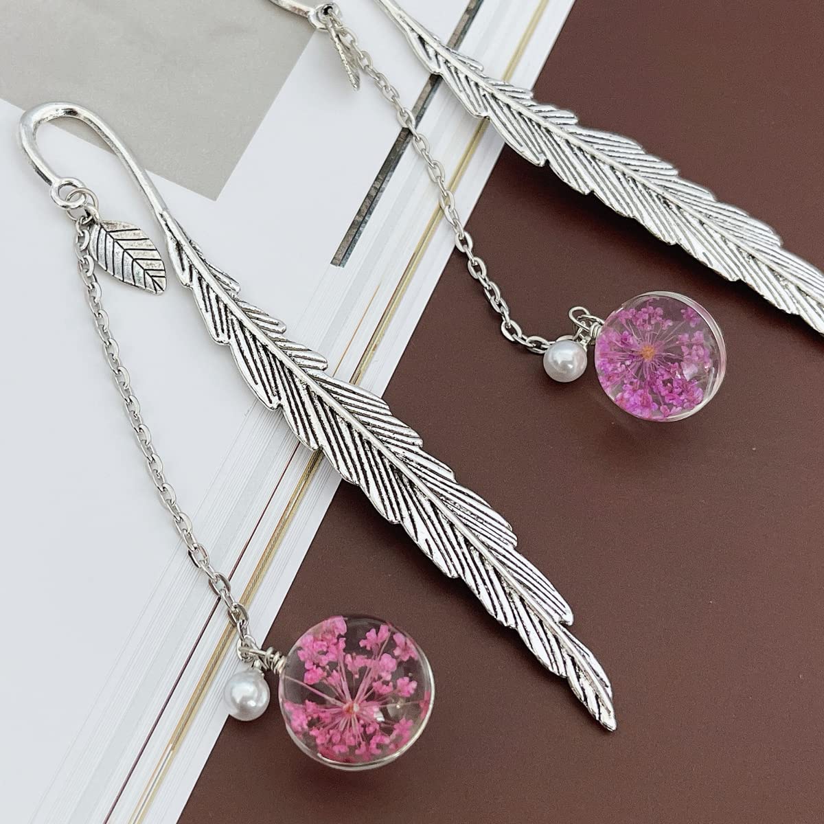 Allydrew Metal Leaf Bookmark with Charm - Elegant Book Accessories for Book Lovers & Readers (Set of 2, Purple & Pink) - Perfect Gift for Bookworms, Reading Enthusiasts & Students