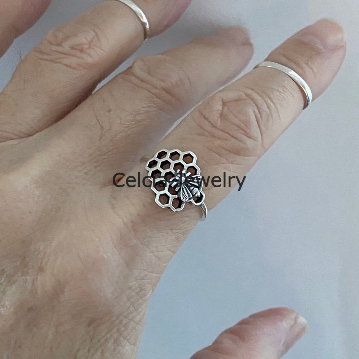 925 Sterling Silver Honeycomb Bee Ring - Delicate Boho Bohemian Minimalist Jewelry for Women, Unique Mother's Day Gift (Size 7) | Perfect for Everyday Wear, Special Occasions & Nature Lovers