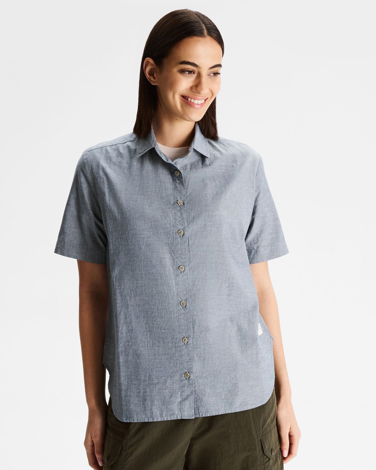 Women's Flaxton LT Short Sleeve Shirt - Chambray Blue Casual Top for Summer Outfits & Outdoor Activities
