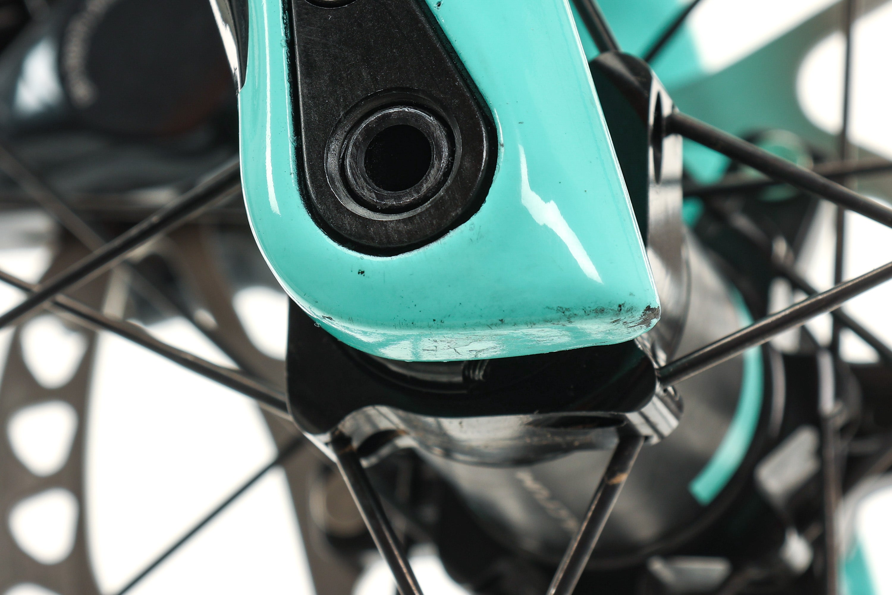 Bianchi Infinito CV Disc Road Bike 2020 - 57cm Carbon Frame Endurance Bike for Long Distance Cycling & Racing | Perfect for Road Trips, Commuting & Professional Training