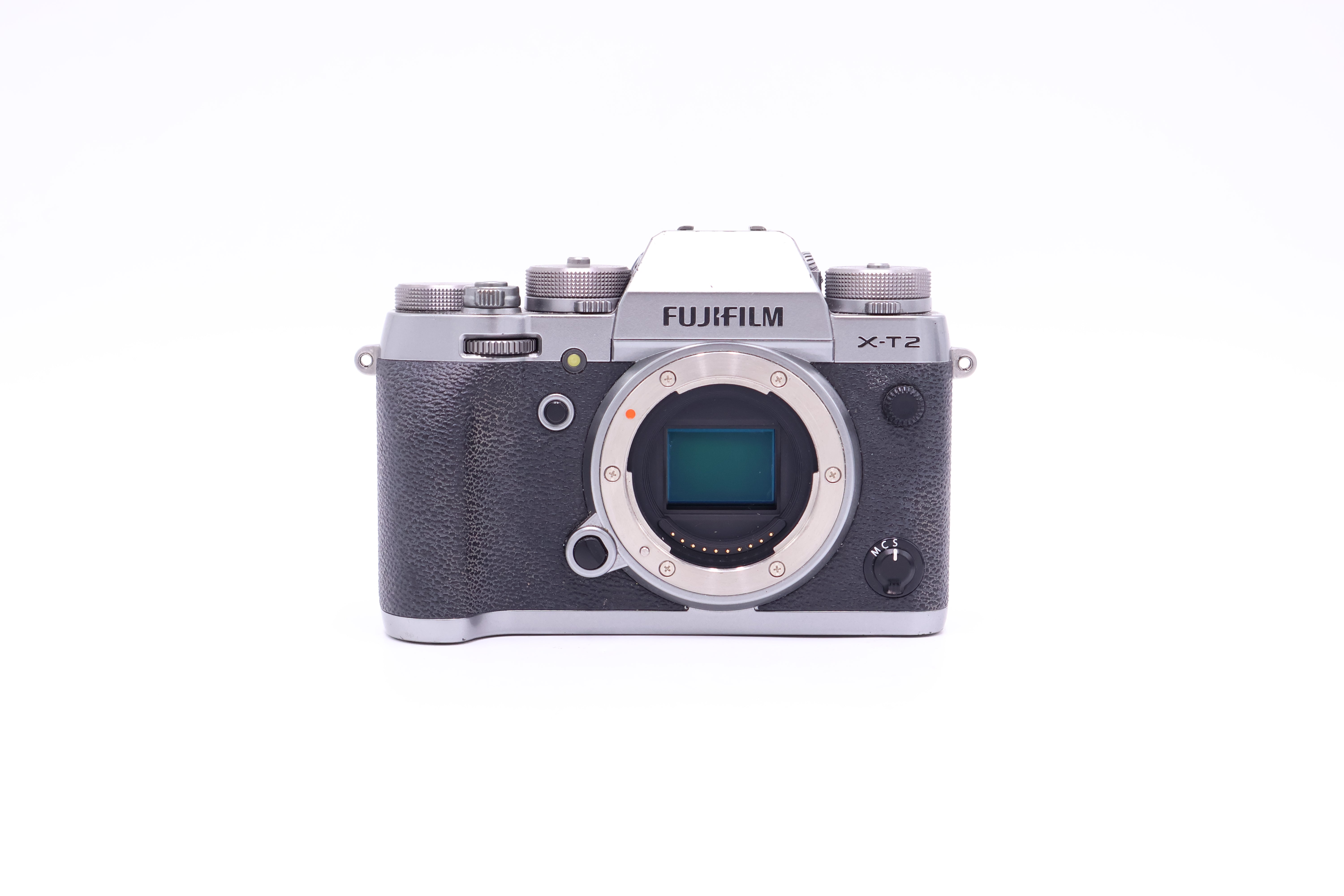 Fujifilm X-T2 Mirrorless Digital Camera with XF 18-55mm F2.8-4.0 Lens (Silver) - Used - Perfect for Travel Photography, Vlogging & Street Shooting