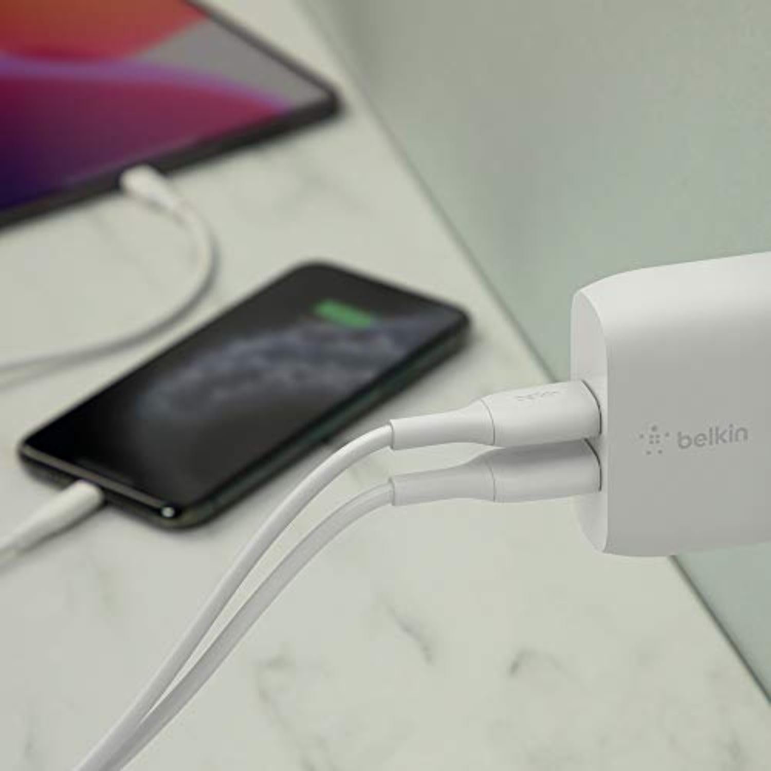 Belkin 24W Dual Port USB Wall Charger with USB C Cable - Fast Charging for iPhone, Samsung Galaxy S20, Note, Google Pixel - Power Bank & iPad Charger - Perfect for Travel, Home & Office Use
