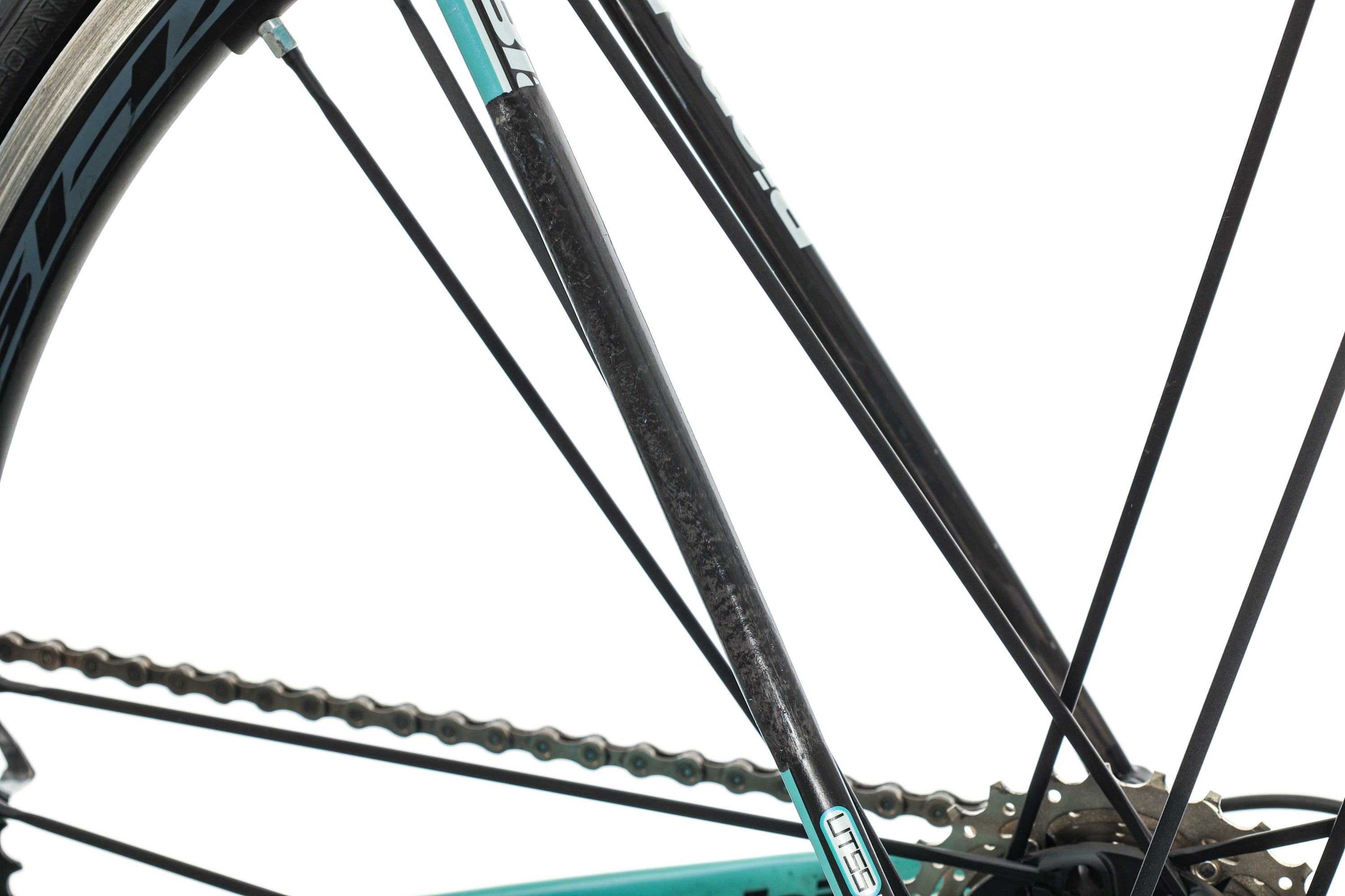 Bianchi Oltre XR Road Bike 2013 - 59cm Carbon Frame Racing Bicycle for Men | Perfect for Competitive Cycling & Long-Distance Road Races