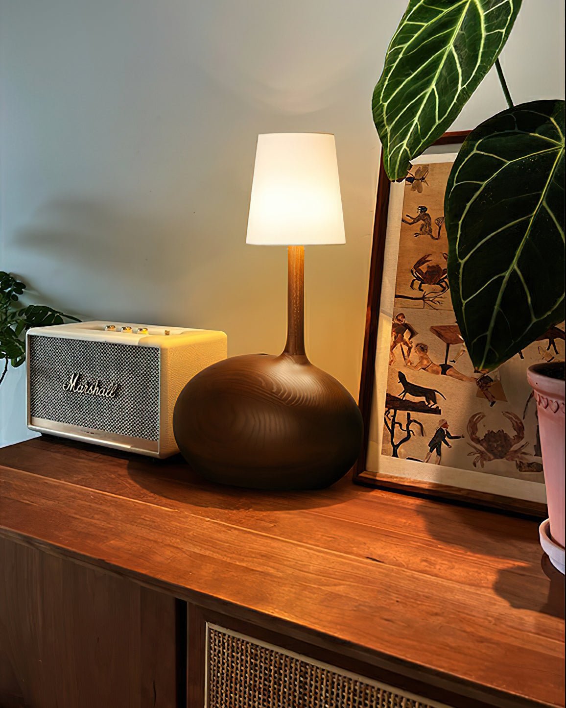 Snail Table Lamp - Cute & Decorative LED Night Light for Kids Room, Bedroom, Nursery - Perfect for Reading, Relaxing & Creating a Cozy Atmosphere