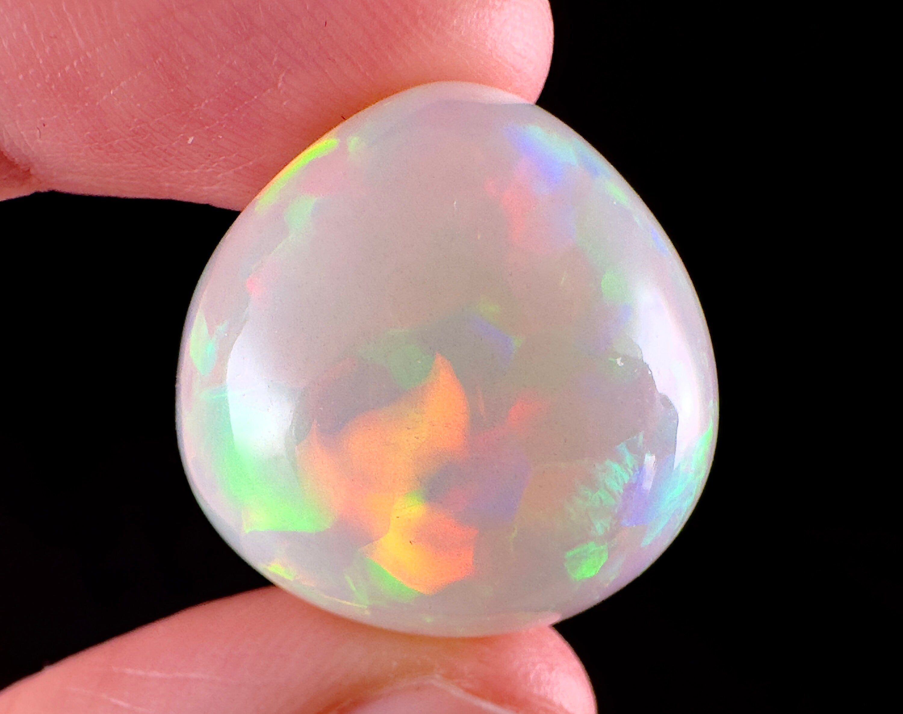 Natural Welo Opal Cabochon Round Gemstone for Jewelry Making - Perfect for Rings, Pendants, and DIY Craft Projects