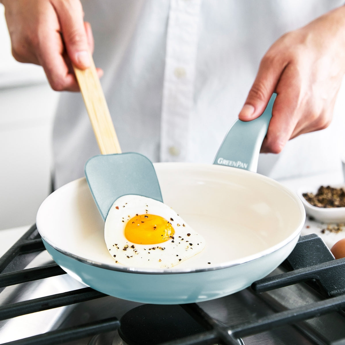 Dover Ceramic Nonstick 8-Inch Frying Pan with Spatula - Blue Haze | PFOA-Free Cookware for Healthy Cooking | Perfect for Eggs, Pancakes & Stir-Fry