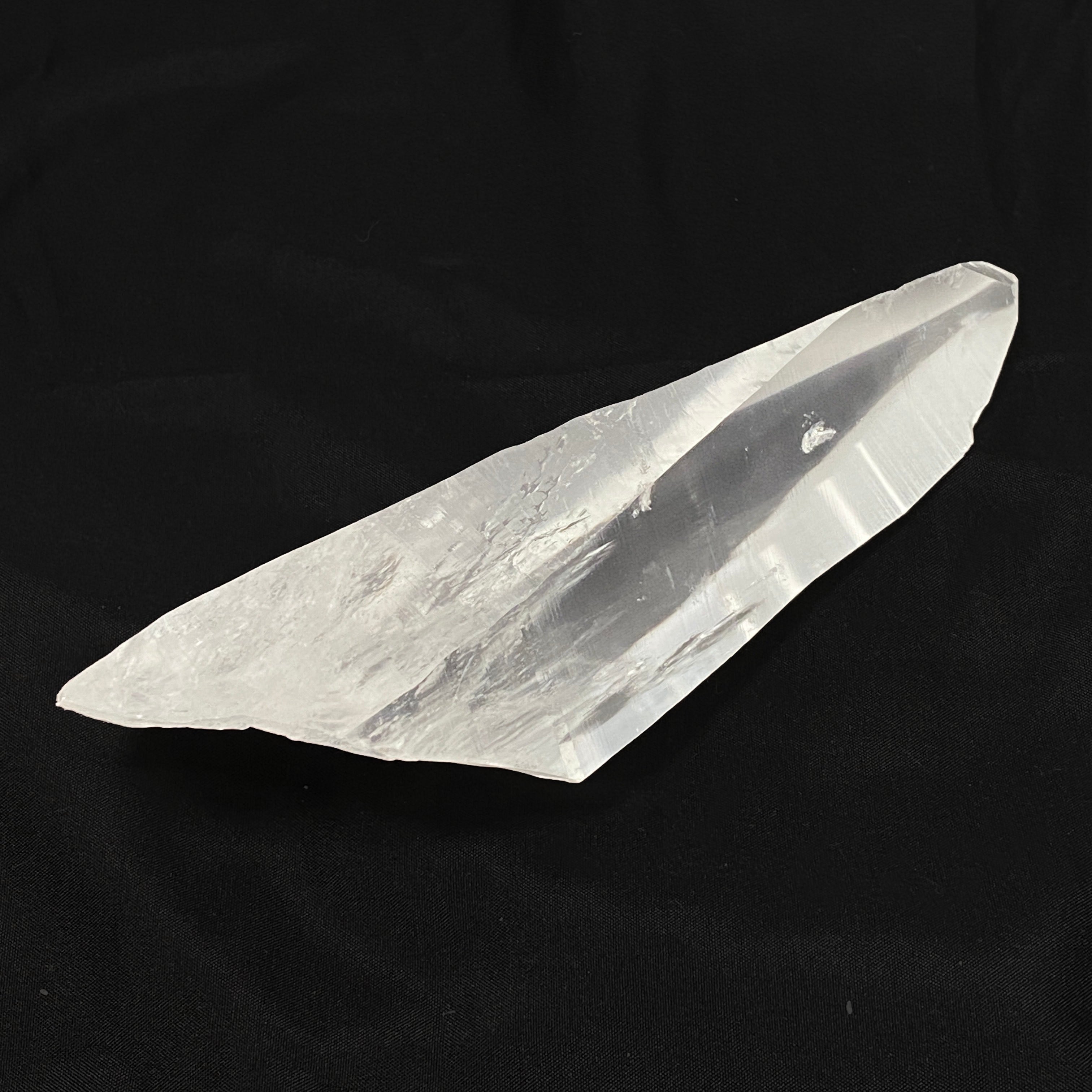 Lemurian Seed Crystal 205x55mm 581g Natural Healing Stone for Meditation, Energy Work & Spiritual Growth - Perfect for Reiki, Chakra Balancing & Home Decor