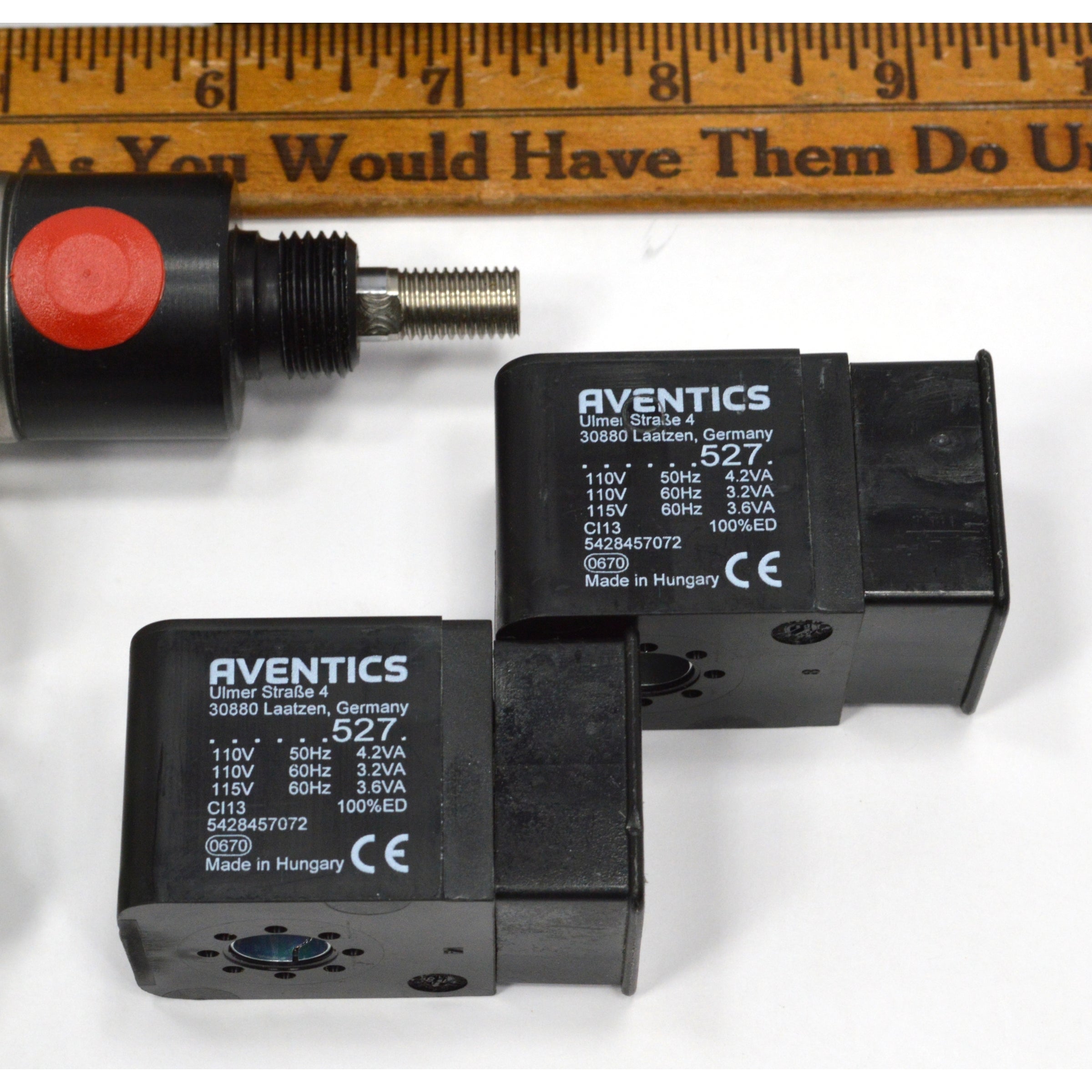 New Pneumatic Cylinder Set of 5 Air Cylinders with 2 Valves - Norgren SMC Numatics Compatible for Industrial Automation & Machinery Applications