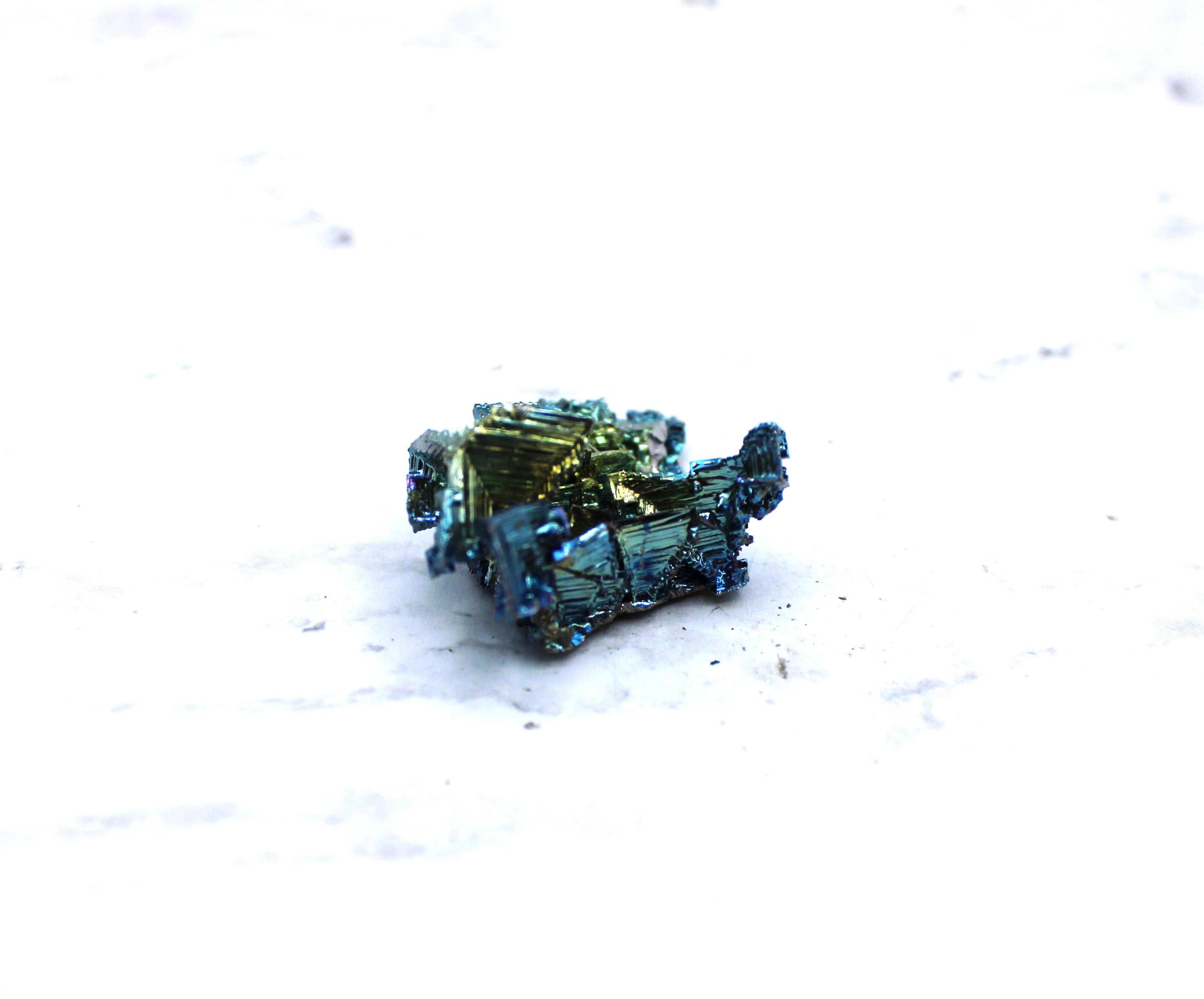 Bismuth Crystal Specimen - Natural Rainbow Metallic Mineral for Collectors & Science Enthusiasts | Perfect for Home Decor, Gift Giving & STEM Education