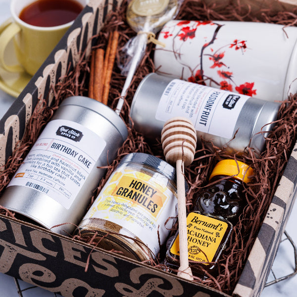 Valentine's Day Tea & Honey Gift Box Set - Premium Loose Leaf Tea & Raw Honey - Perfect for Romantic Gifts, Anniversary, Wedding Favors & Couple's Spa Night