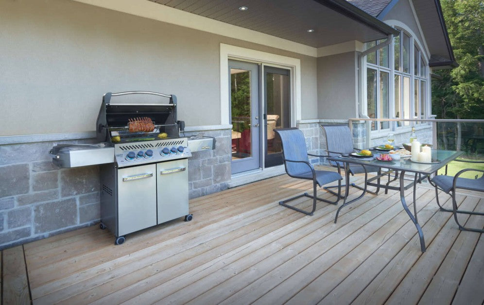 Napoleon Prestige 500 RSIB 4-Burner Propane Gas Grill with Infrared Side Burner - P500RSIBPSS - Perfect for Backyard BBQs, Outdoor Cooking & Entertaining