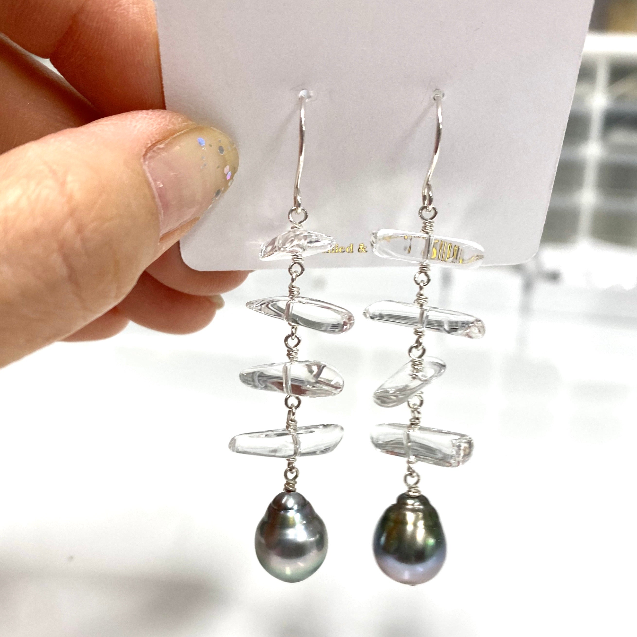 Elegant Tahitian Pearl Earrings CAMILLE (E574) - Perfect for Weddings, Parties & Special Occasions