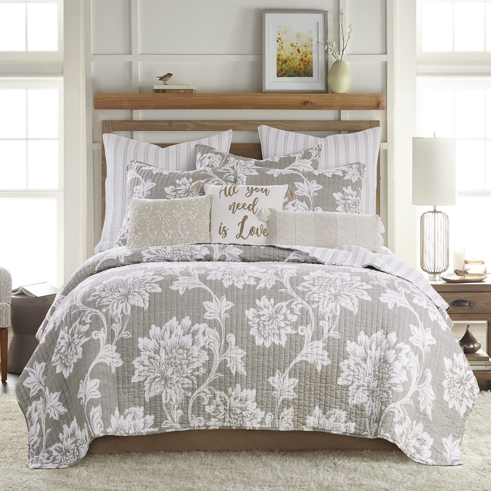 Levtex Home Sanira Reversible Floral Quilt Set - Twin/Twin XL (68x86) + Standard Pillow Sham (20x26) - Beige & White Cotton Bedding - Perfect for Guest Rooms, Dorm Decor & Cozy Bedroom Makeovers