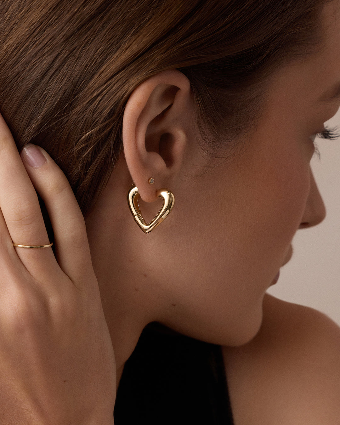 Amour Heart Hoop Earrings for Women - 14K Gold Plated Romantic Love Heart Dangle Earrings - Perfect for Valentine's Day, Anniversary, Wedding & Date Night Gifts