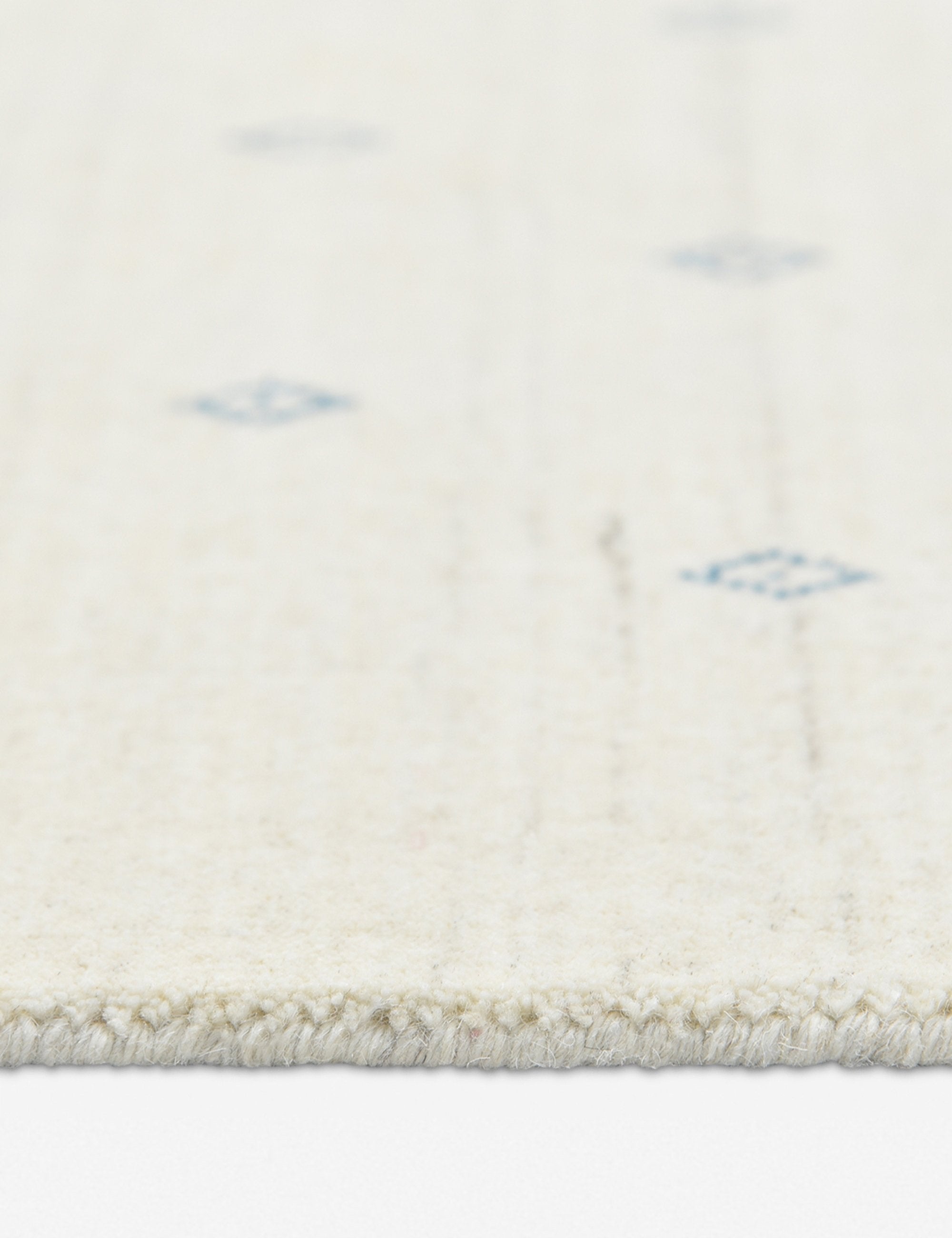 Handmade Cyrena Wool Rug - Soft & Durable Hand-Loomed Area Rug for Living Room, Bedroom, or Office Decor