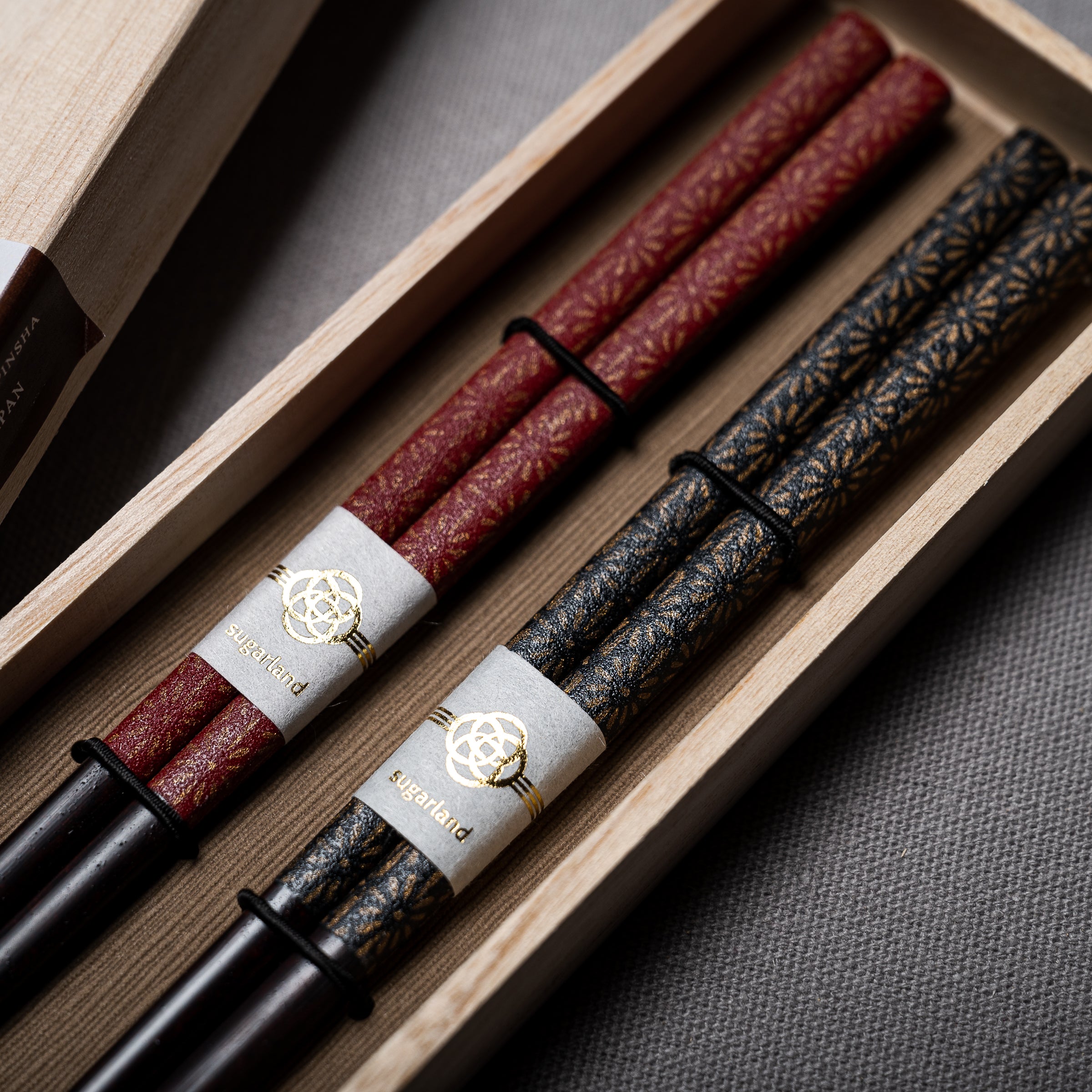 Premium Komon Chopstick Gift Set for Couples - Elegant Japanese Style Bamboo Chopsticks with Gift Box - Perfect for Anniversaries, Weddings & Romantic Dining