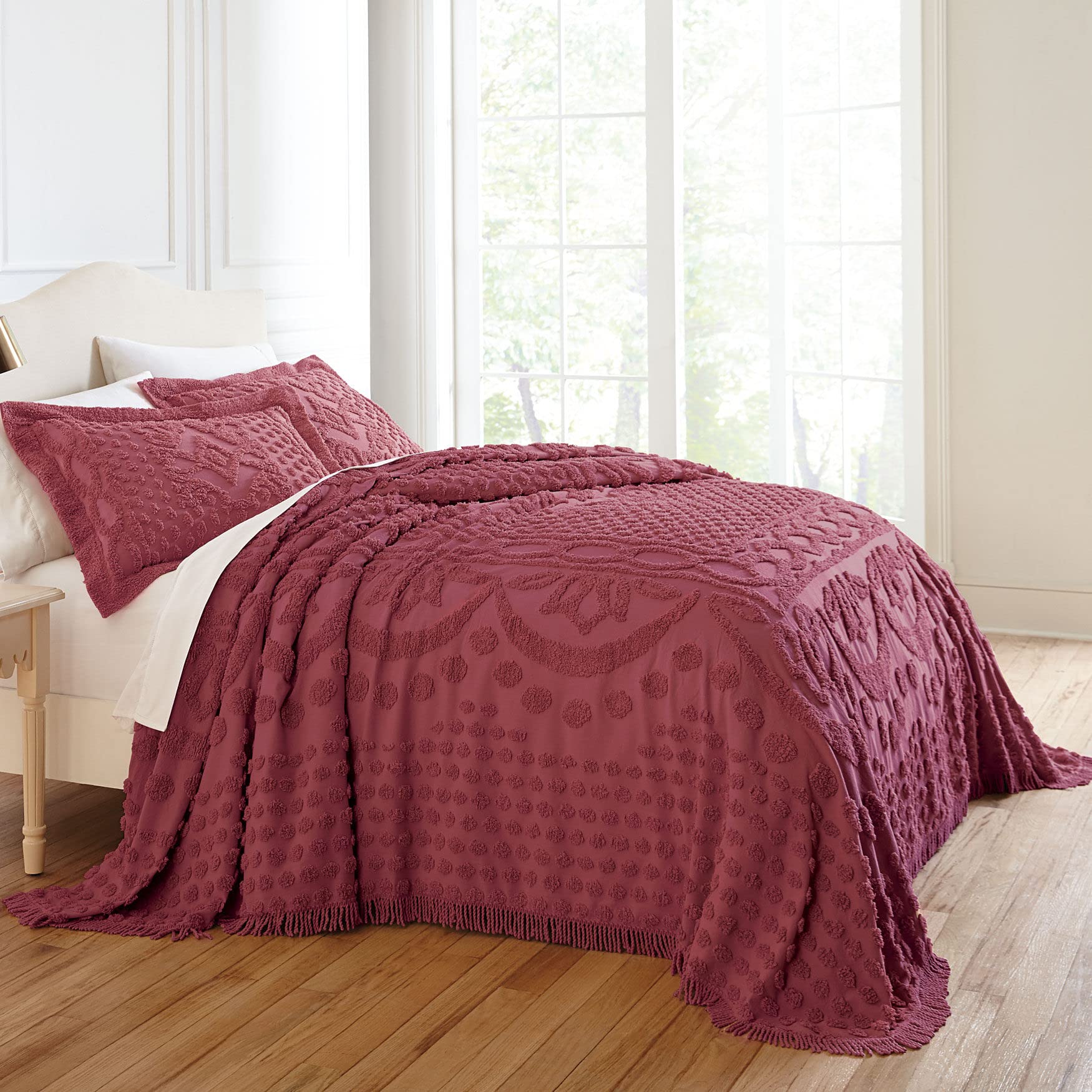 BrylaneHome Georgia Chenille Bedspread - Twin Size, Burgundy Red, Soft Chenille Bed Cover for Cozy Bedroom Decor, Perfect for Guest Rooms, Dorms & Home Styling