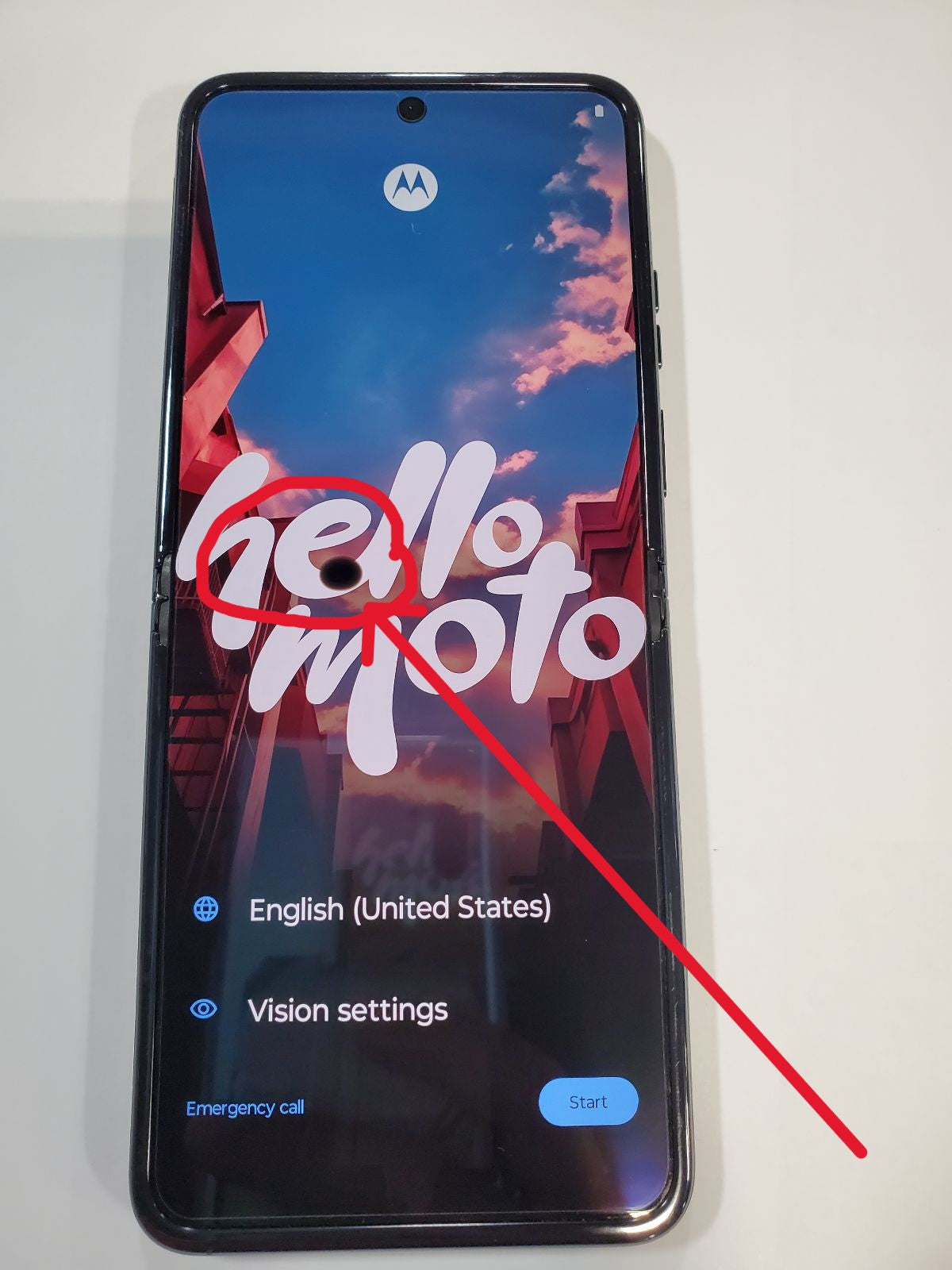 Motorola Razr 5G 2023 Unlocked Smartphone (128GB, 8GB RAM) - 6.9