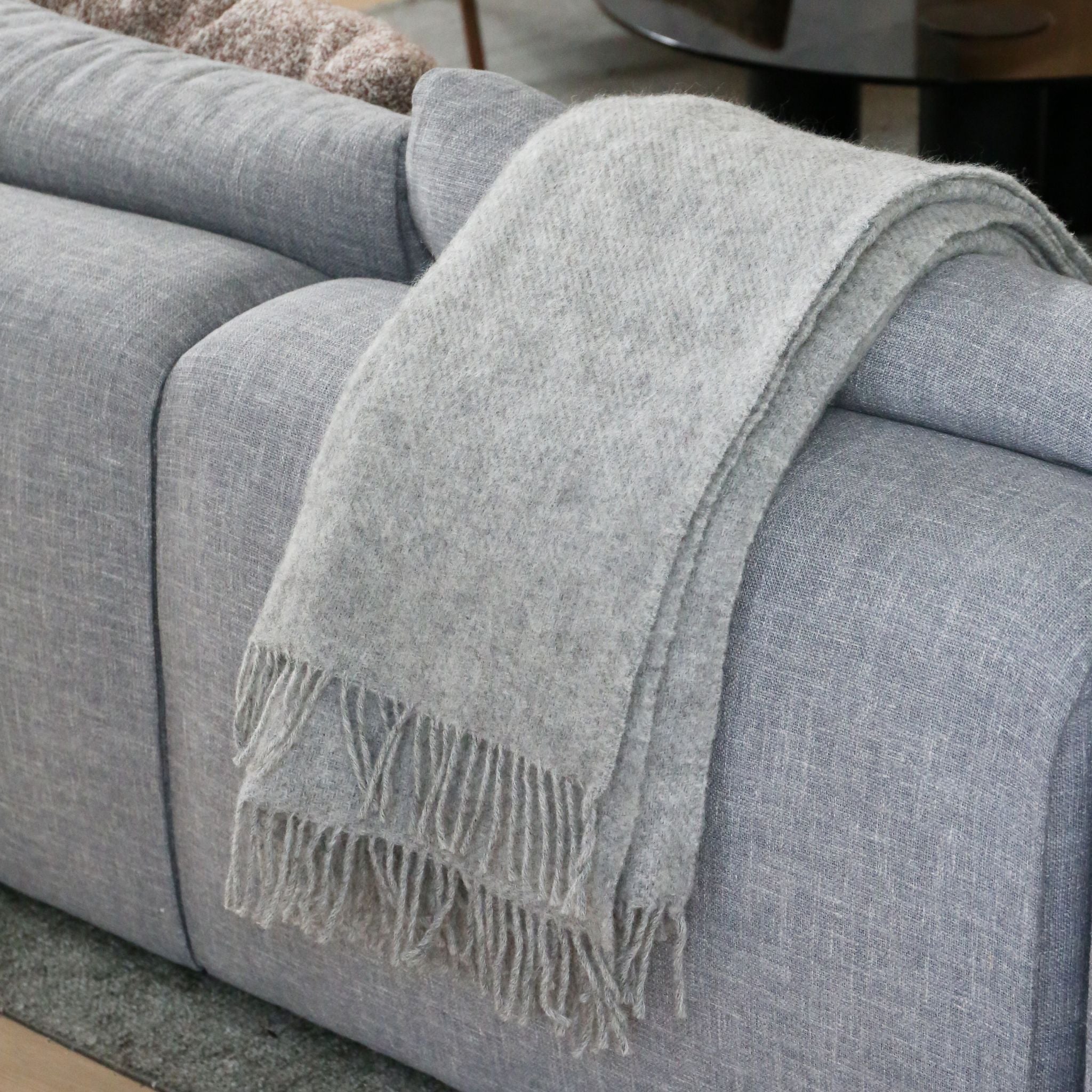 Premium Klippan Gotland Wool Throw Blanket - Soft Grey Warm Knit Blanket for Sofa, Bed & Travel - Cozy Home Decor & Winter Essential
