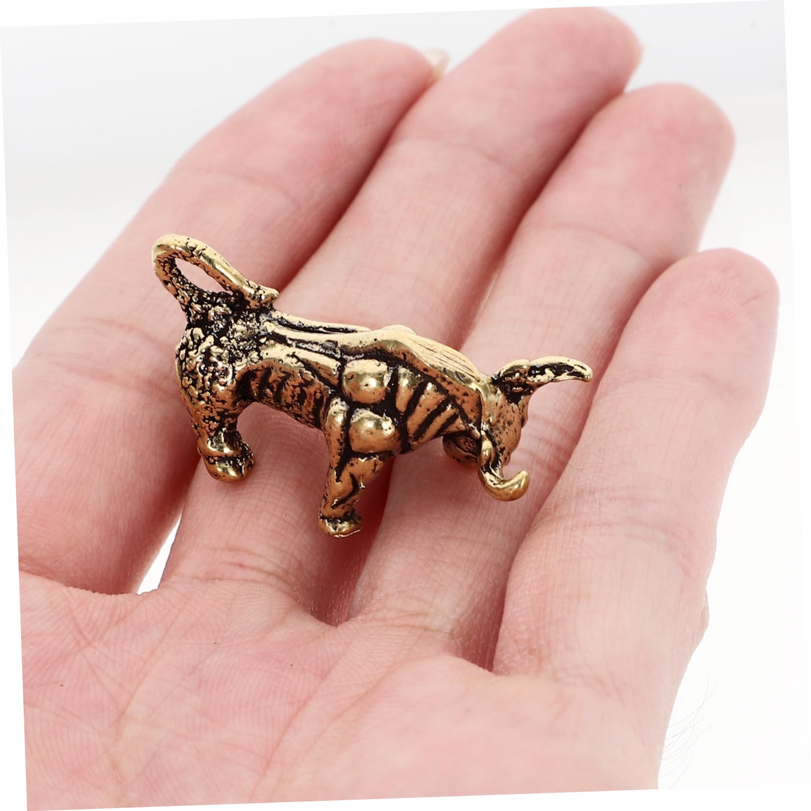Garneck 2-Piece Brass Zodiac Cow Keychain Set - Chinese Style Key Ring Pendant for Bag, Purse & Gift - Perfect for New Year Decorations & Everyday Carry Accessories