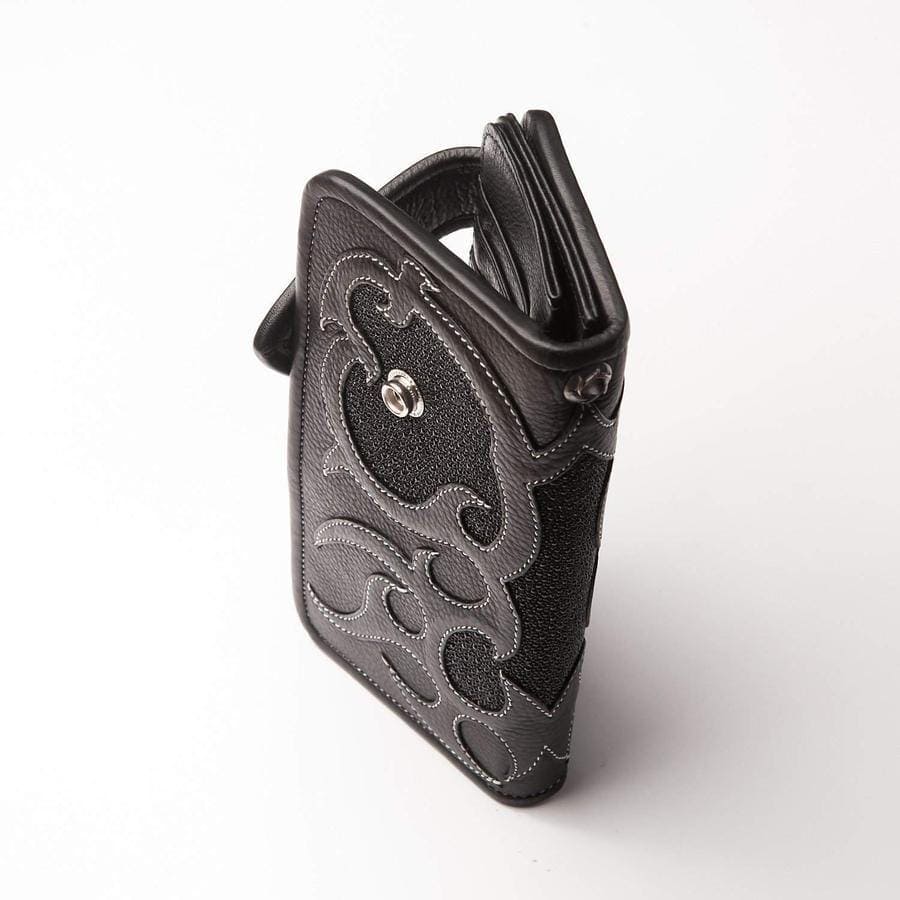Premium Stingray Leather Skull Concho Biker Wallet for Men - Durable Long Wallet with Unique Skull Design - Perfect for Motorcycle Riders & Biker Enthusiasts