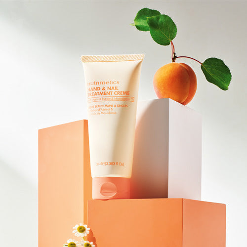 NEW LOOK Hand & Nail Treatment Cream - Moisturizing & Repairing for Dry Cracked Hands & Cuticles - Perfect for Daily Skincare Routine & Spa Night at Home