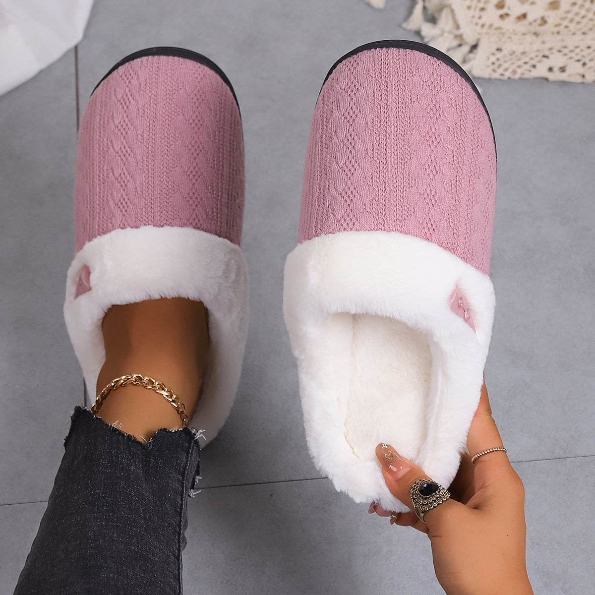 FluffKnit Cozy Plush Slippers for Women & Men - Ultra Soft Fuzzy Indoor House Shoes for Winter Comfort - Perfect for Home, Lounge & Relaxation