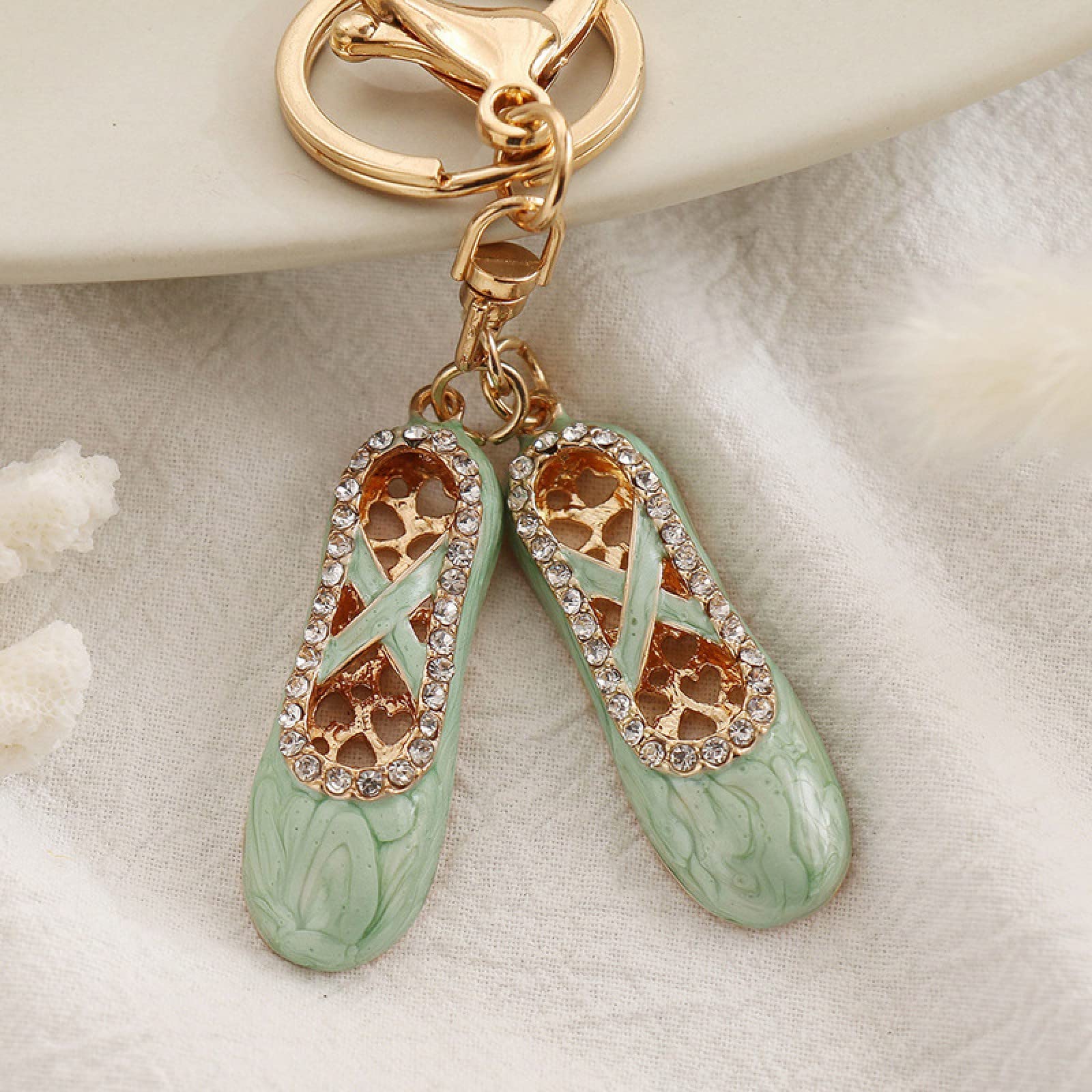 Cute Key Ring for Girls - Creative Keychain Gift for Her | Daily Use & Gifting
