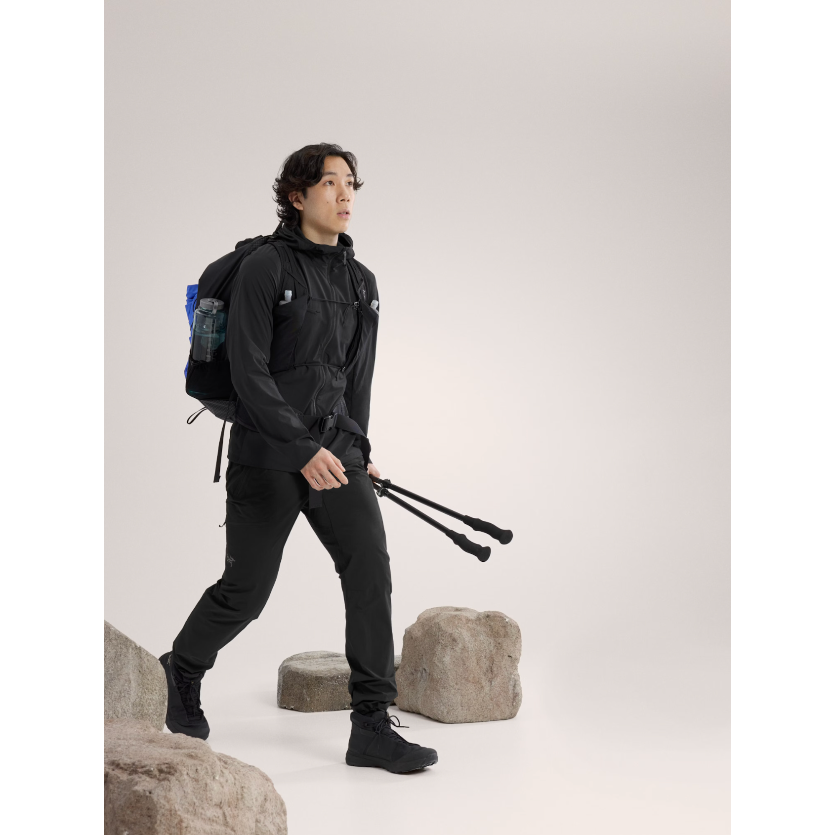Arc'teryx Men's Atom SL Hoody - Lightweight Packable Insulated Jacket for Hiking, Travel & Outdoor Adventures