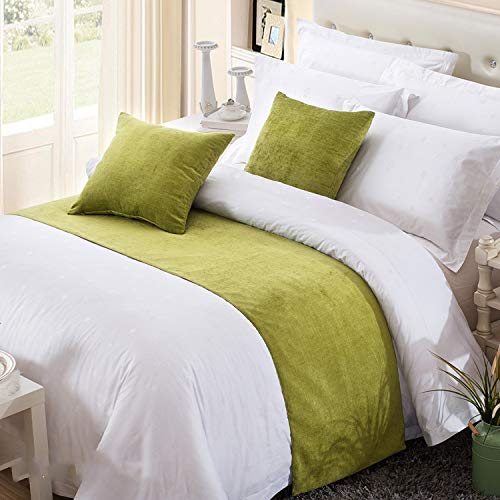 Luxury Queen Size Bed Runner Scarf - Soft, Fade-Resistant Bedding Protector for Home & Hotel Use - Elegant Green - Perfect for Master Bedrooms, Guest Rooms & Hospitality Decor