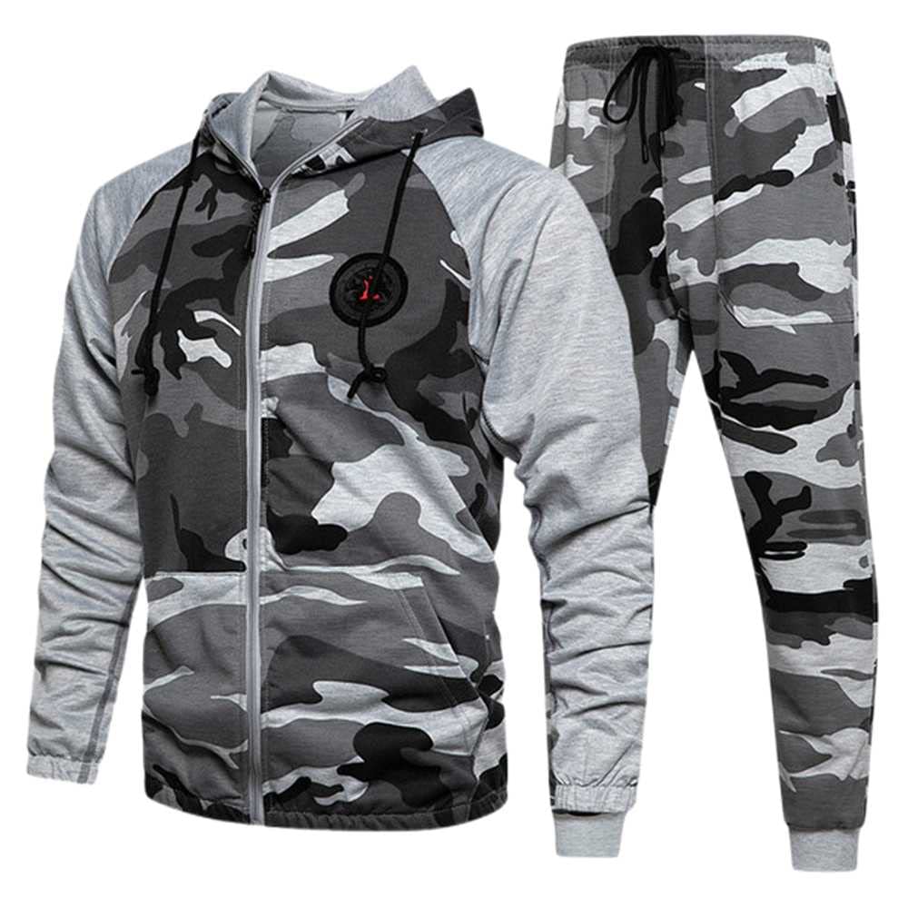 **Men's Camouflage Hooded Tracksuit Set - Winter Pullover Hoodie & Jogger Pants for Gym, Running & Outdoor Sports**