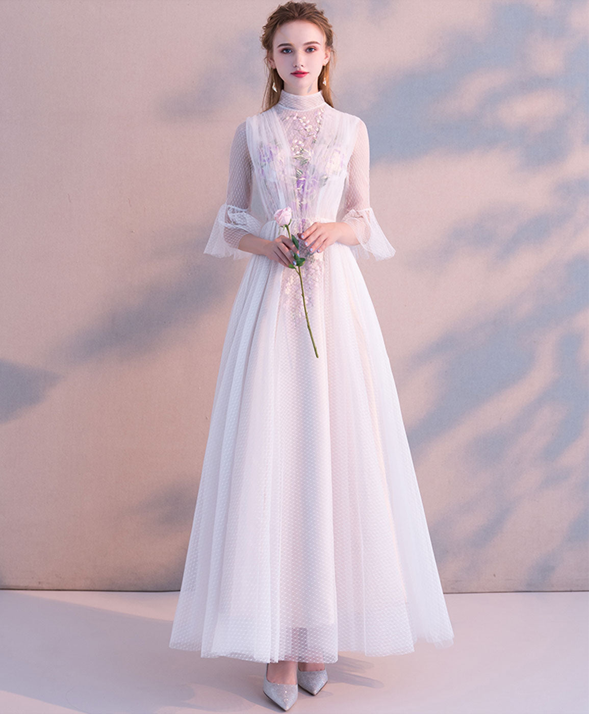 Elegant White High Neck Tulle Lace Tea-Length Prom Dress for Bridesmaids - Perfect for Formal Dances, Weddings & Special Occasions