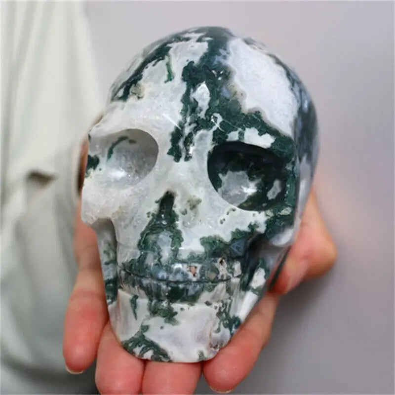 Natural Blue Chalcedony Agate Crystal Skull Carving - Healing Stone for Reiki, Meditation & Spiritual Energy (Perfect for Home Decor, Yoga Spaces & Gift Giving)