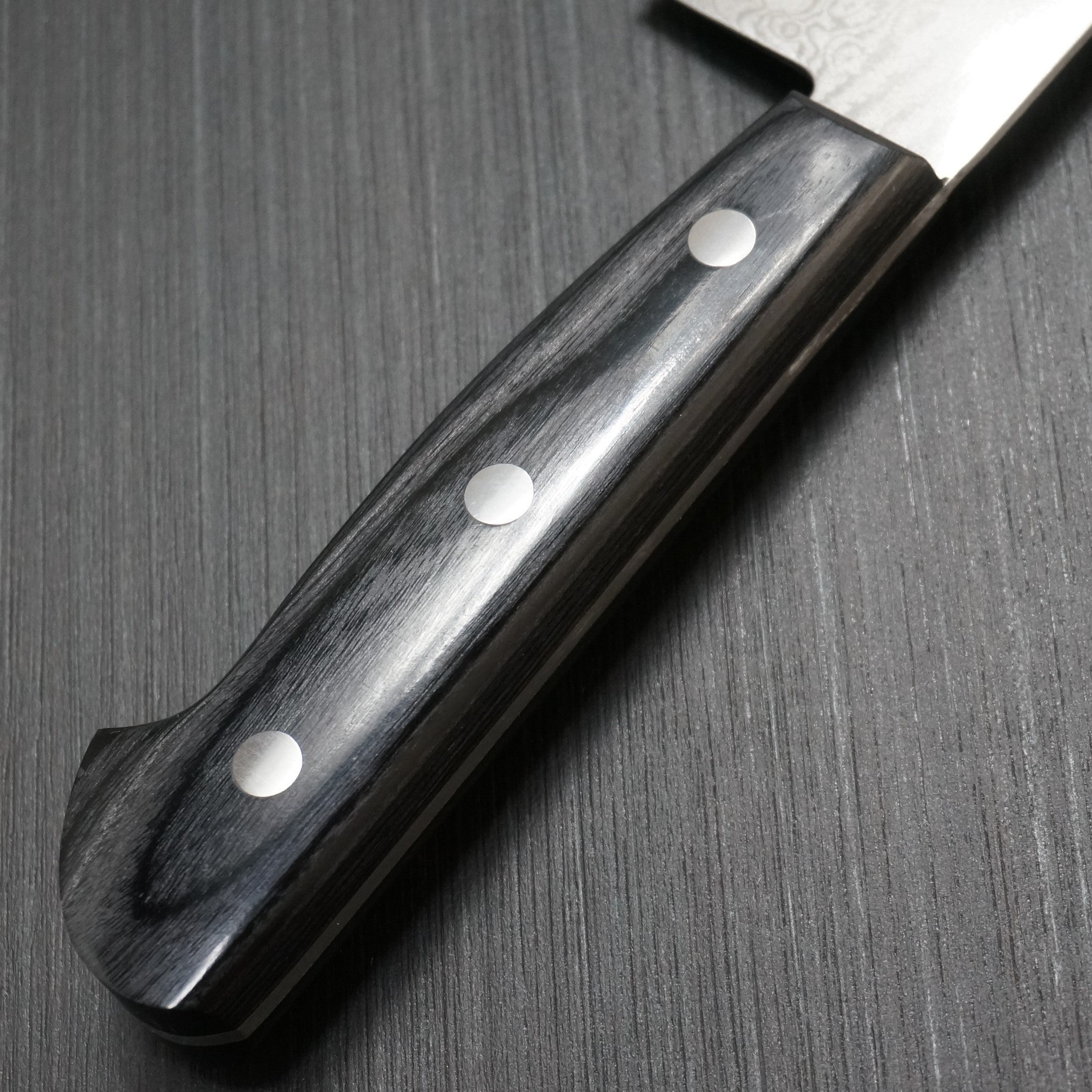 Premium SETO Cutlery ISEYA 33-Layer Nickel Damascus VG10 Santoku Knife 180mm - Japanese Chef Knife for Professional Cooking, Slicing, Dicing - Perfect for Home Kitchen & Restaurant Use