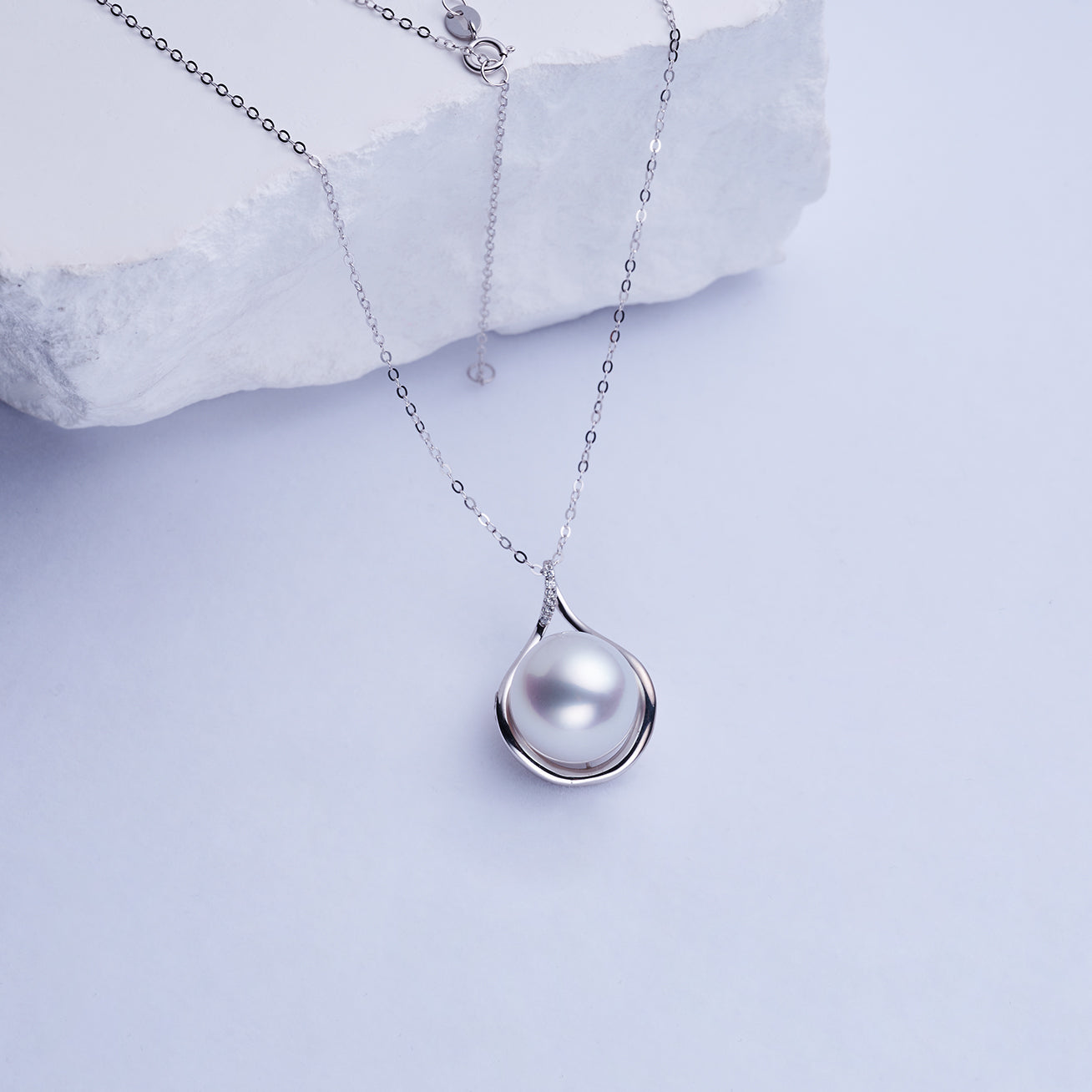 18K Solid Gold Australian White South Sea Pearl Necklace KN00229 - Elegant Jewelry for Weddings, Parties & Special Occasions