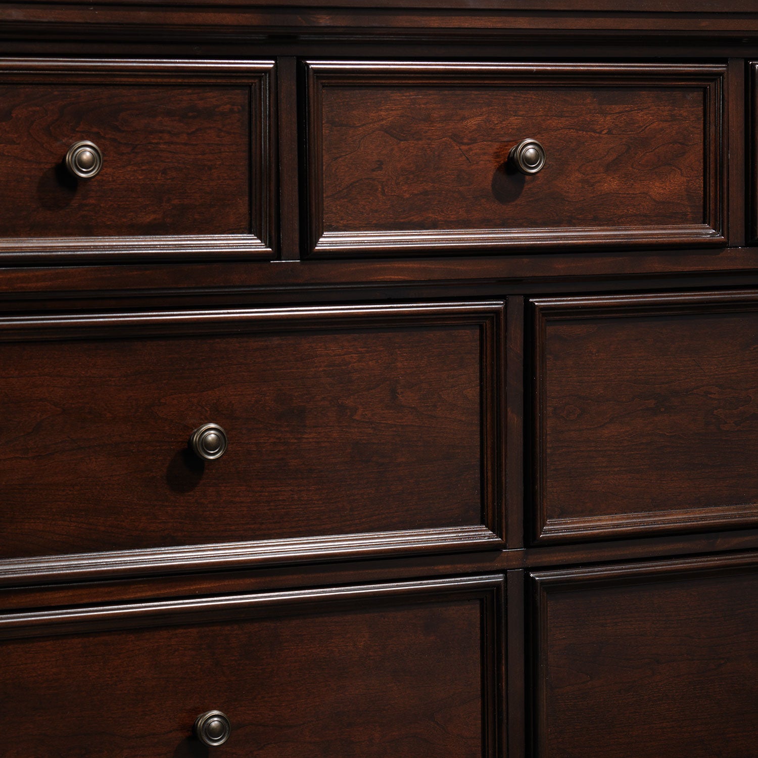 7-Drawer Chester Dresser in Cherry Finish - Stylish Bedroom Storage for Clothes, Linens & Accessories