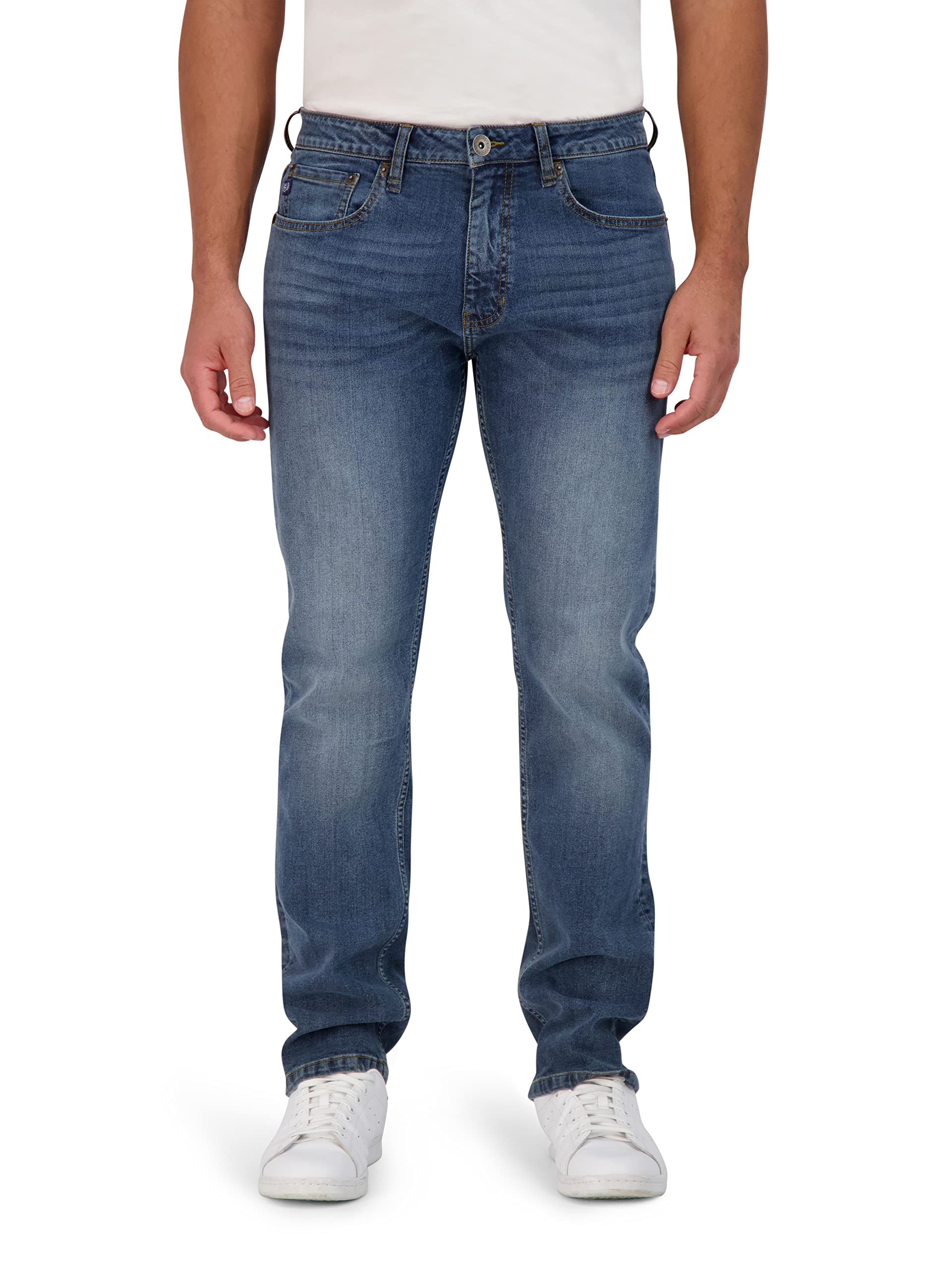 Chaps Men's Straight Leg Comfort Stretch Denim Jeans - Slim Fit Casual & Work Pants for Everyday Wear | Office, Weekend, and Outdoor Activities