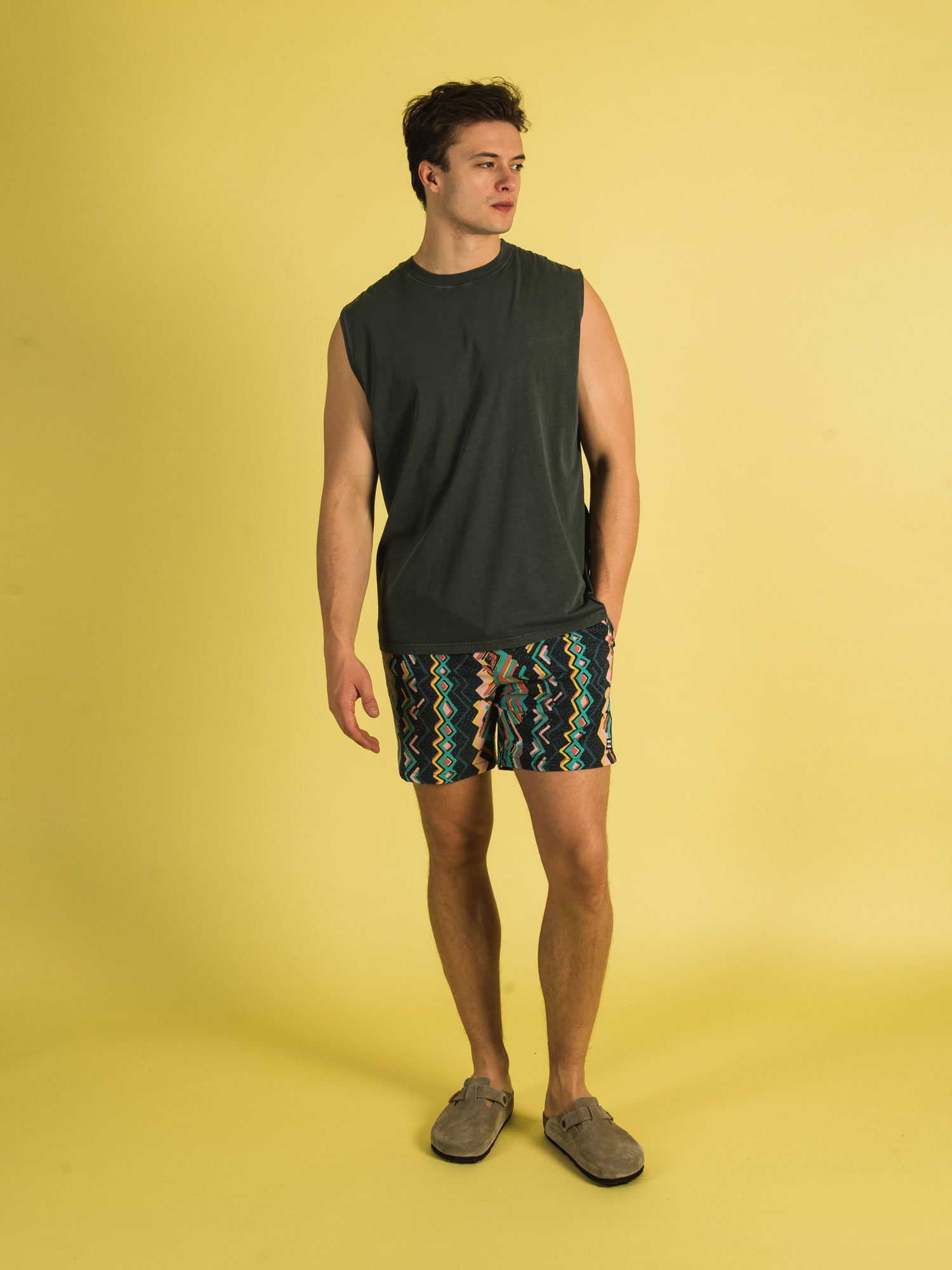 BILLABONG Sundays Layback 17