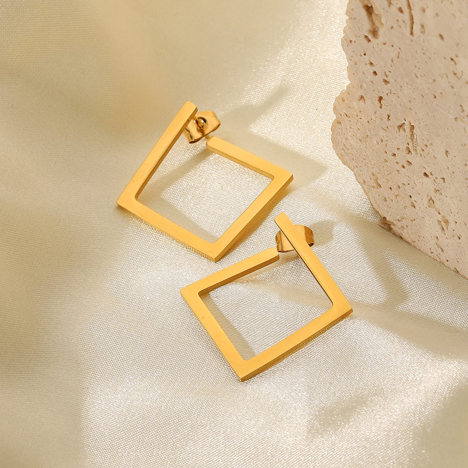 18K Gold Plated Square Hoop Earrings for Women - Lightweight Geometric Open Hoop Earrings - Perfect for Everyday Wear, Office & Special Occasions - Elegant Jewelry Gift for Her