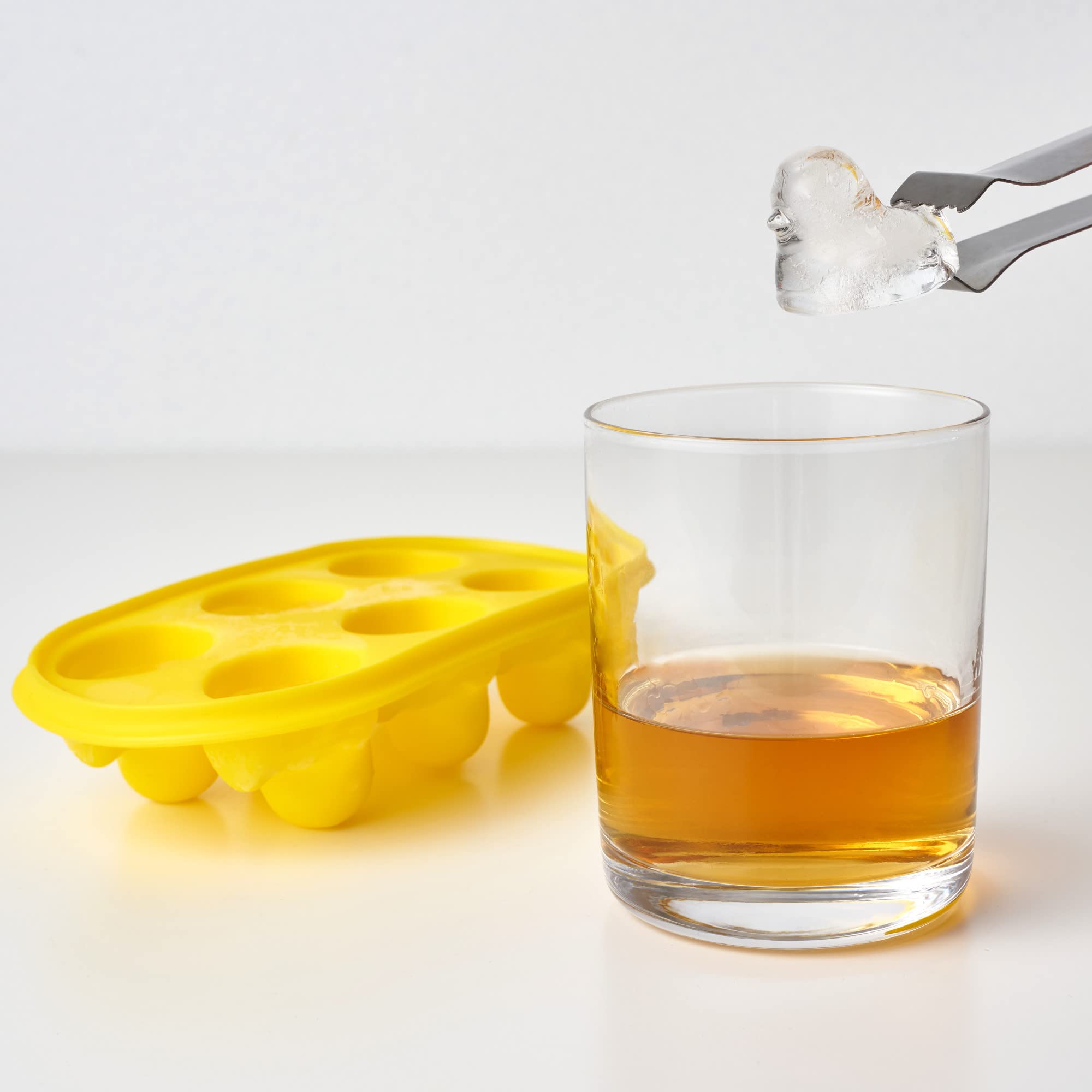 TrueZoo Quack the Ice Duck Ice Cube Tray - Large Novelty Animal Ice Mold Makes 6 Yellow Duck-Shaped Cubes (Set of 1) - Perfect for Cocktails, Kids Drinks & Party Decorations