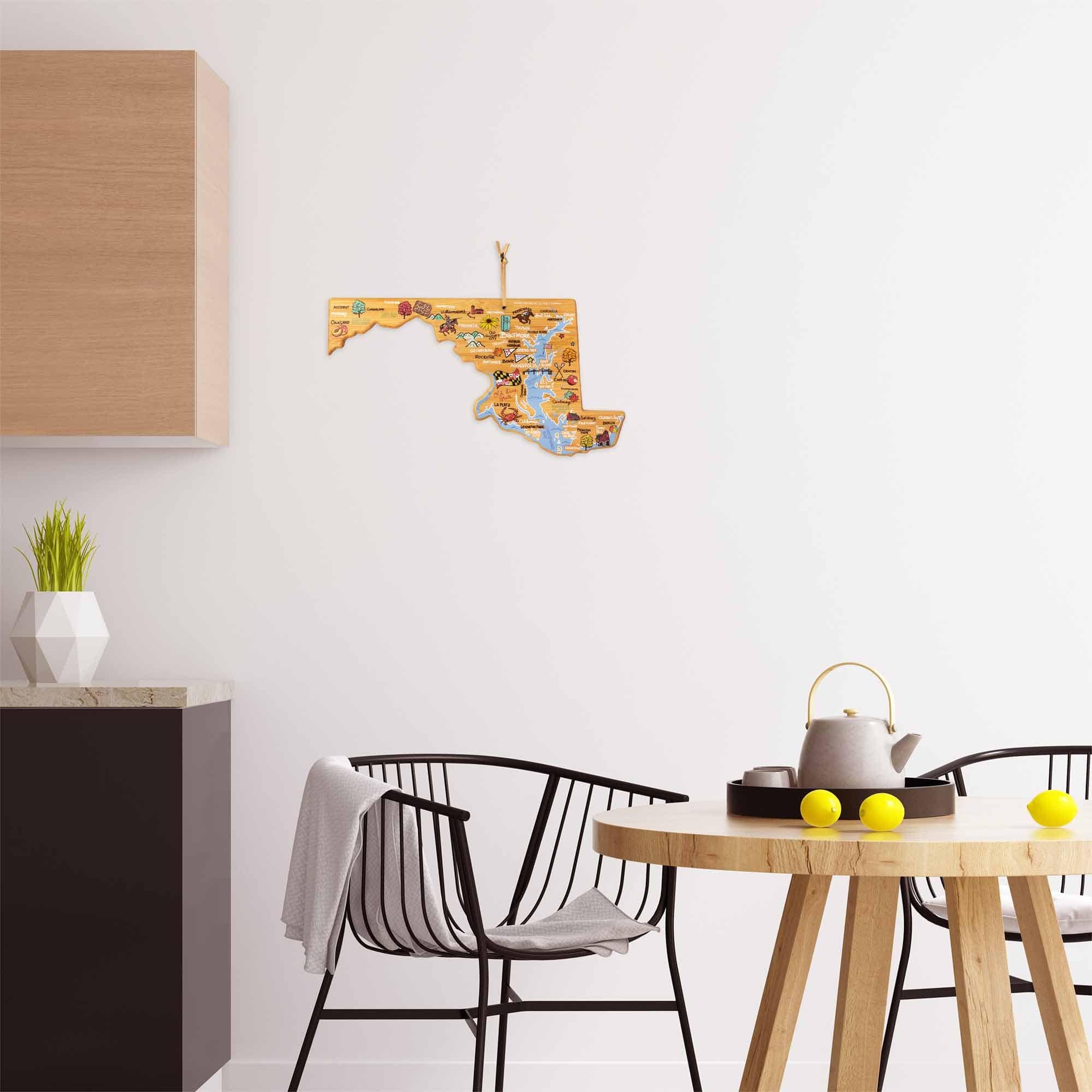 Premium Maryland-Themed Wooden Cutting Board with Fish Kiss™ Artwork - Perfect for Kitchen Prep, Charcuterie Boards & Home Decor Gifts
