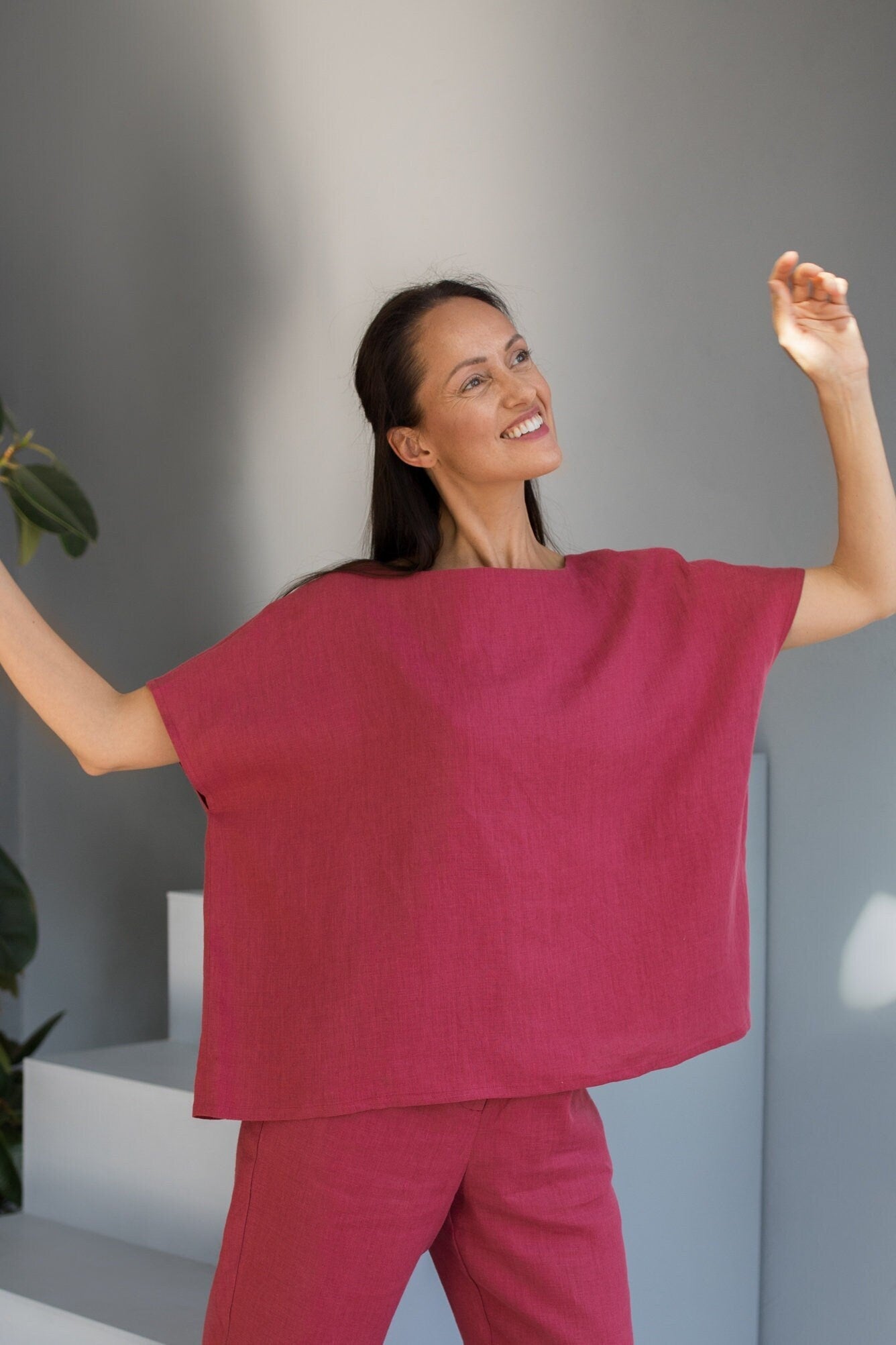 Stylish Oversized Linen Top for Women - Breathable & Comfortable Summer Blouse - Perfect for Casual Outings, Beach Vacations & Boho Fashion